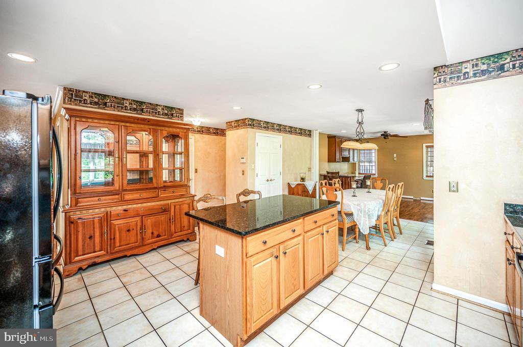 403 GOLD VALLEY RD, LOCUST GROVE, Virginia 22508, 4 Bedrooms Bedrooms, ,3 BathroomsBathrooms,Residential,403 GOLD VALLEY RD,VAOR2014674 MLS # VAOR2014674 403 GOLD VALLEY RD, LOCUST GROVE, Virginia 22508, 4 Bedrooms Bedrooms, ,3 BathroomsBathrooms,Residential,403 GOLD VALLEY RD,VAOR2014674 MLS # VAOR2014674
