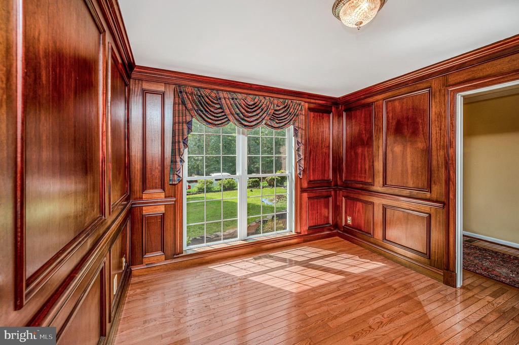 403 GOLD VALLEY RD, LOCUST GROVE, Virginia 22508, 4 Bedrooms Bedrooms, ,3 BathroomsBathrooms,Residential,403 GOLD VALLEY RD,VAOR2014674 MLS # VAOR2014674 403 GOLD VALLEY RD, LOCUST GROVE, Virginia 22508, 4 Bedrooms Bedrooms, ,3 BathroomsBathrooms,Residential,403 GOLD VALLEY RD,VAOR2014674 MLS # VAOR2014674
