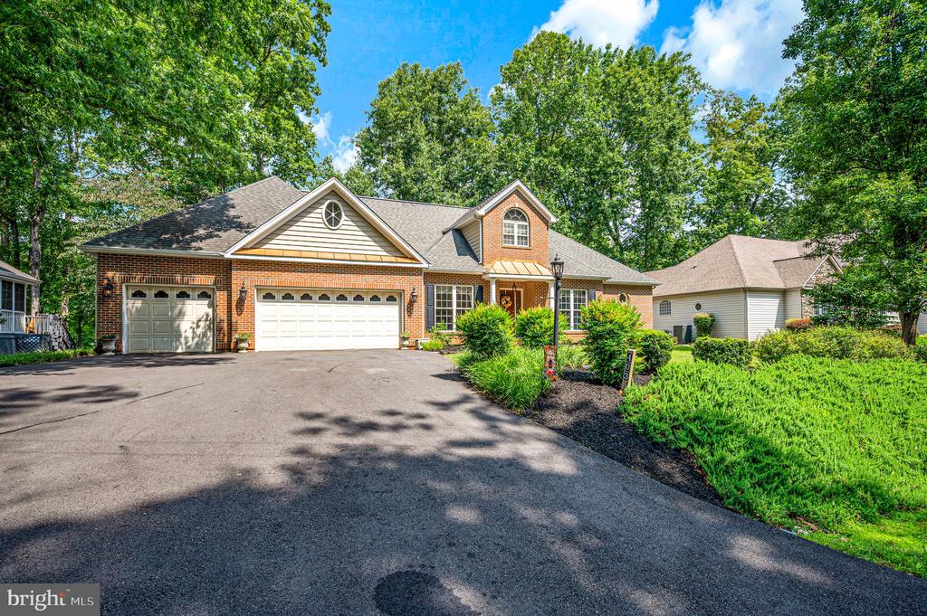 403 GOLD VALLEY RD, LOCUST GROVE, Virginia 22508, 4 Bedrooms Bedrooms, ,3 BathroomsBathrooms,Residential,403 GOLD VALLEY RD,VAOR2014674 MLS # VAOR2014674 403 GOLD VALLEY RD, LOCUST GROVE, Virginia 22508, 4 Bedrooms Bedrooms, ,3 BathroomsBathrooms,Residential,403 GOLD VALLEY RD,VAOR2014674 MLS # VAOR2014674