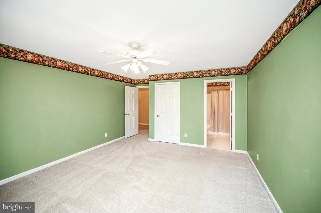 403 GOLD VALLEY RD, LOCUST GROVE, Virginia 22508, 4 Bedrooms Bedrooms, ,3 BathroomsBathrooms,Residential,403 GOLD VALLEY RD,VAOR2014674 MLS # VAOR2014674 403 GOLD VALLEY RD, LOCUST GROVE, Virginia 22508, 4 Bedrooms Bedrooms, ,3 BathroomsBathrooms,Residential,403 GOLD VALLEY RD,VAOR2014674 MLS # VAOR2014674