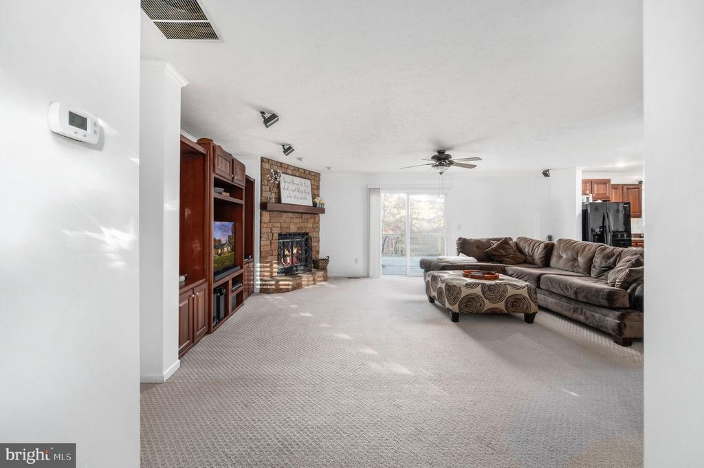 10325 MILL POND RD, SPOTSYLVANIA, Virginia 22551, 3 Bedrooms Bedrooms, ,2 BathroomsBathrooms,Residential,10325 MILL POND RD,VASP2043584 MLS # VASP2043584 10325 MILL POND RD, SPOTSYLVANIA, Virginia 22551, 3 Bedrooms Bedrooms, ,2 BathroomsBathrooms,Residential,10325 MILL POND RD,VASP2043584 MLS # VASP2043584