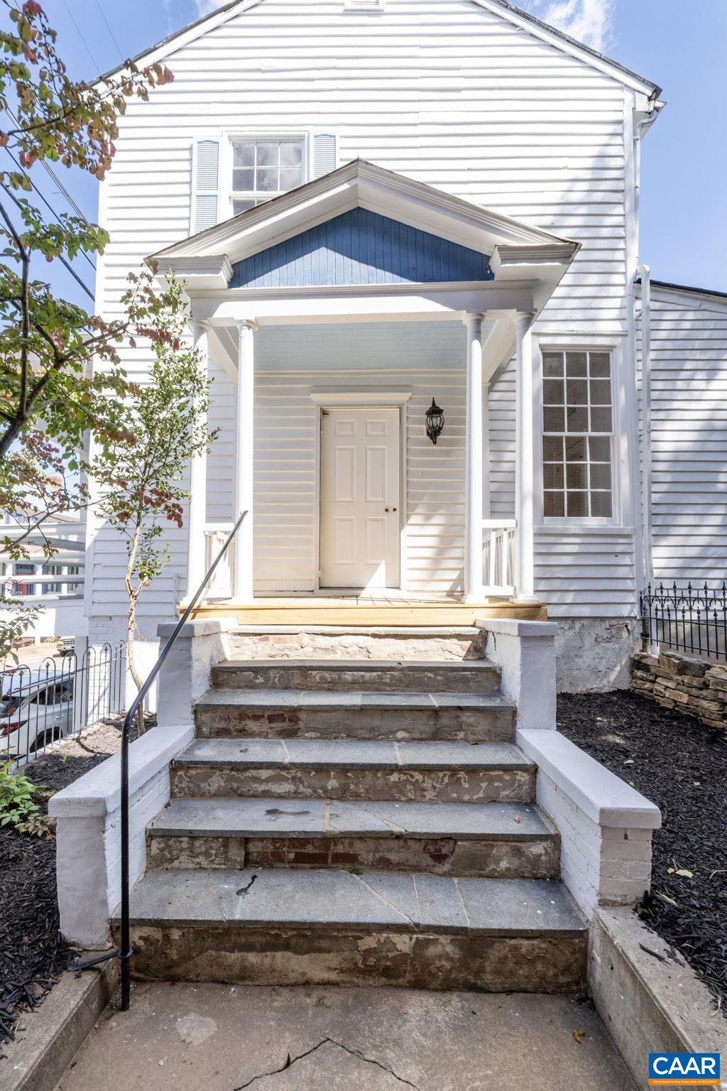 622 FRONT ST, LOVINGSTON, Virginia 22949, 3 Bedrooms Bedrooms, ,2 BathroomsBathrooms,Residential,622 FRONT ST,668677 MLS # 668677