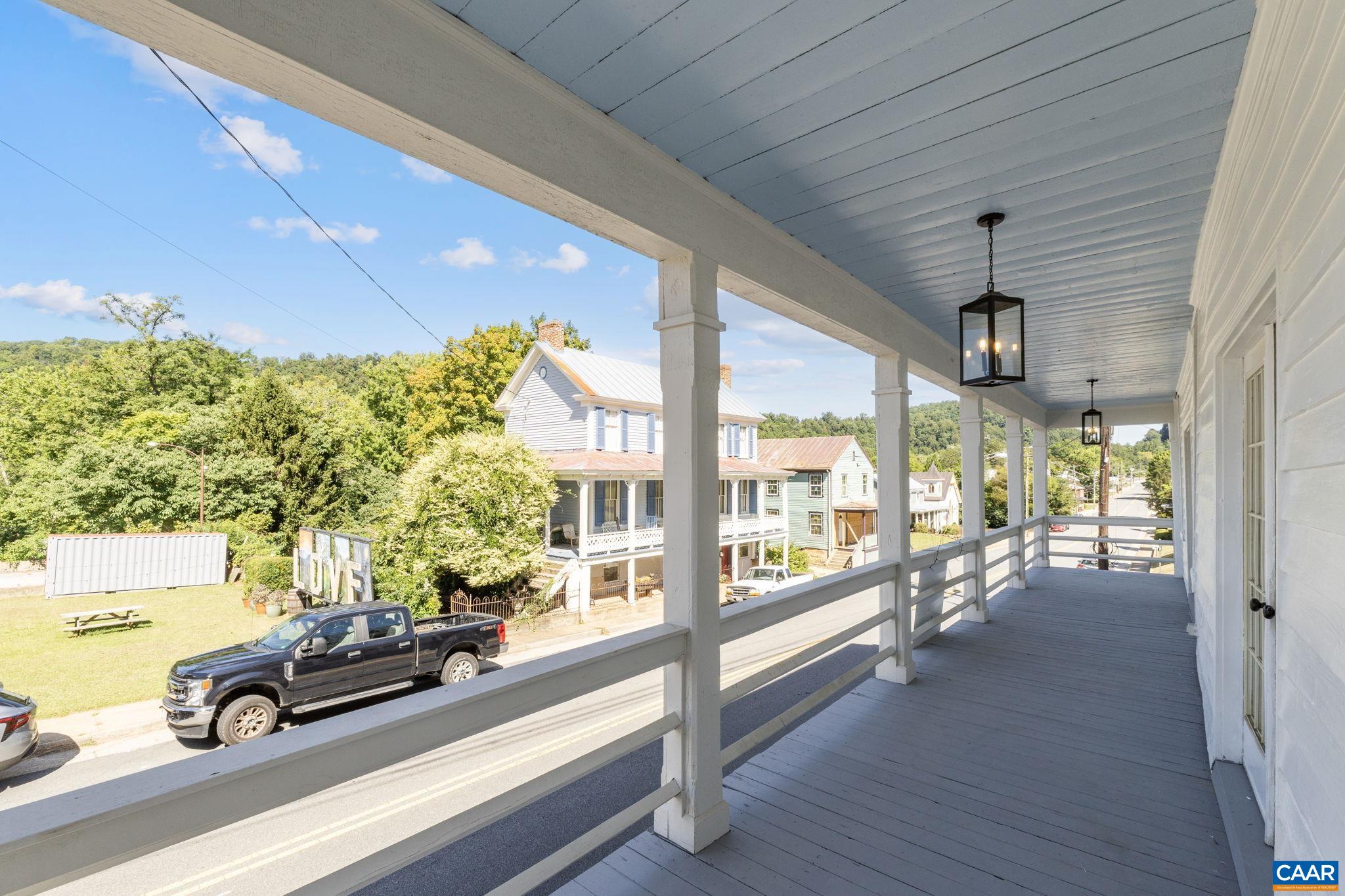 622 FRONT ST, LOVINGSTON, Virginia 22949, 3 Bedrooms Bedrooms, ,2 BathroomsBathrooms,Residential,622 FRONT ST,668677 MLS # 668677