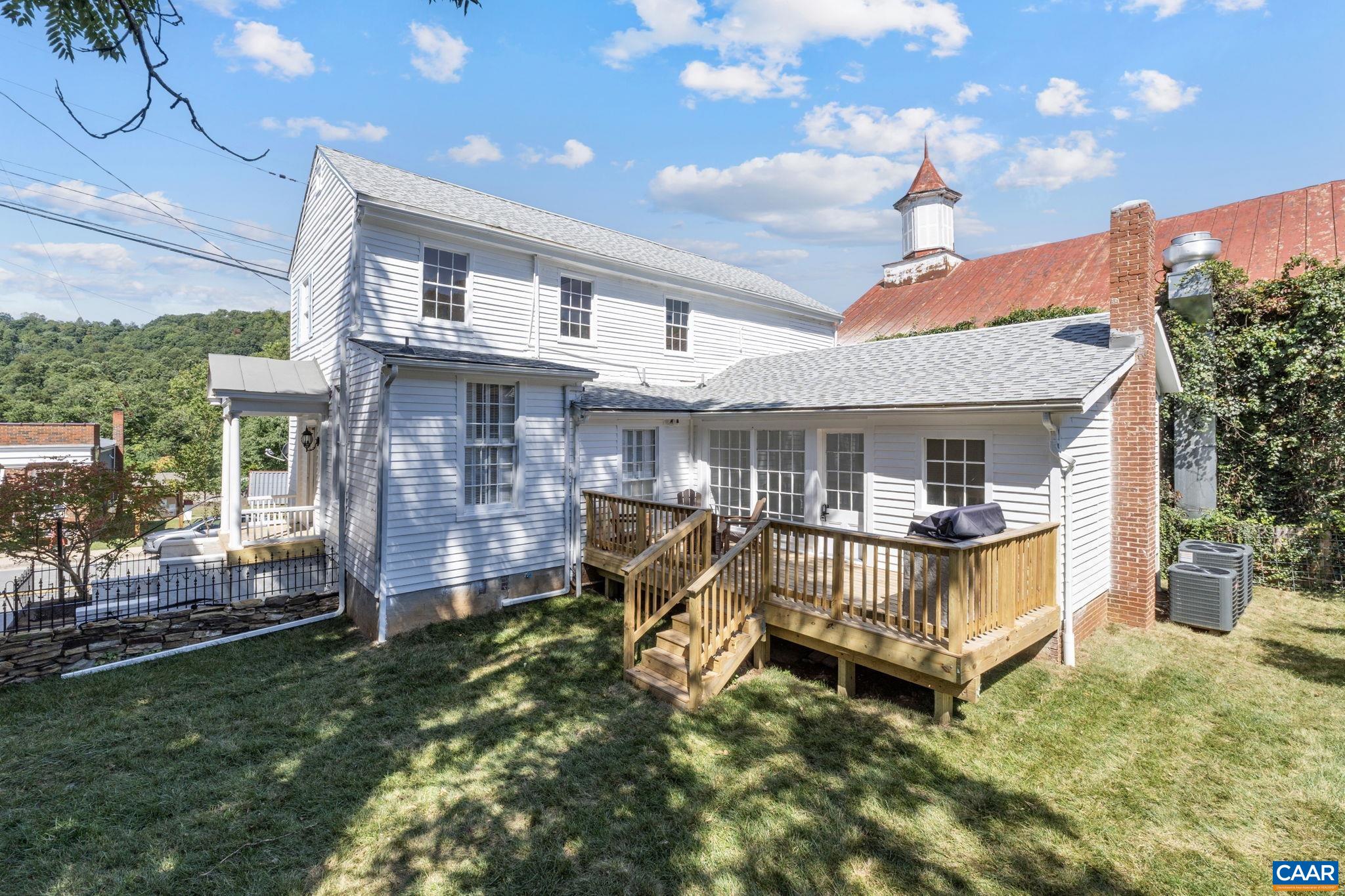 622 FRONT ST, LOVINGSTON, Virginia 22949, 3 Bedrooms Bedrooms, ,2 BathroomsBathrooms,Residential,622 FRONT ST,668677 MLS # 668677