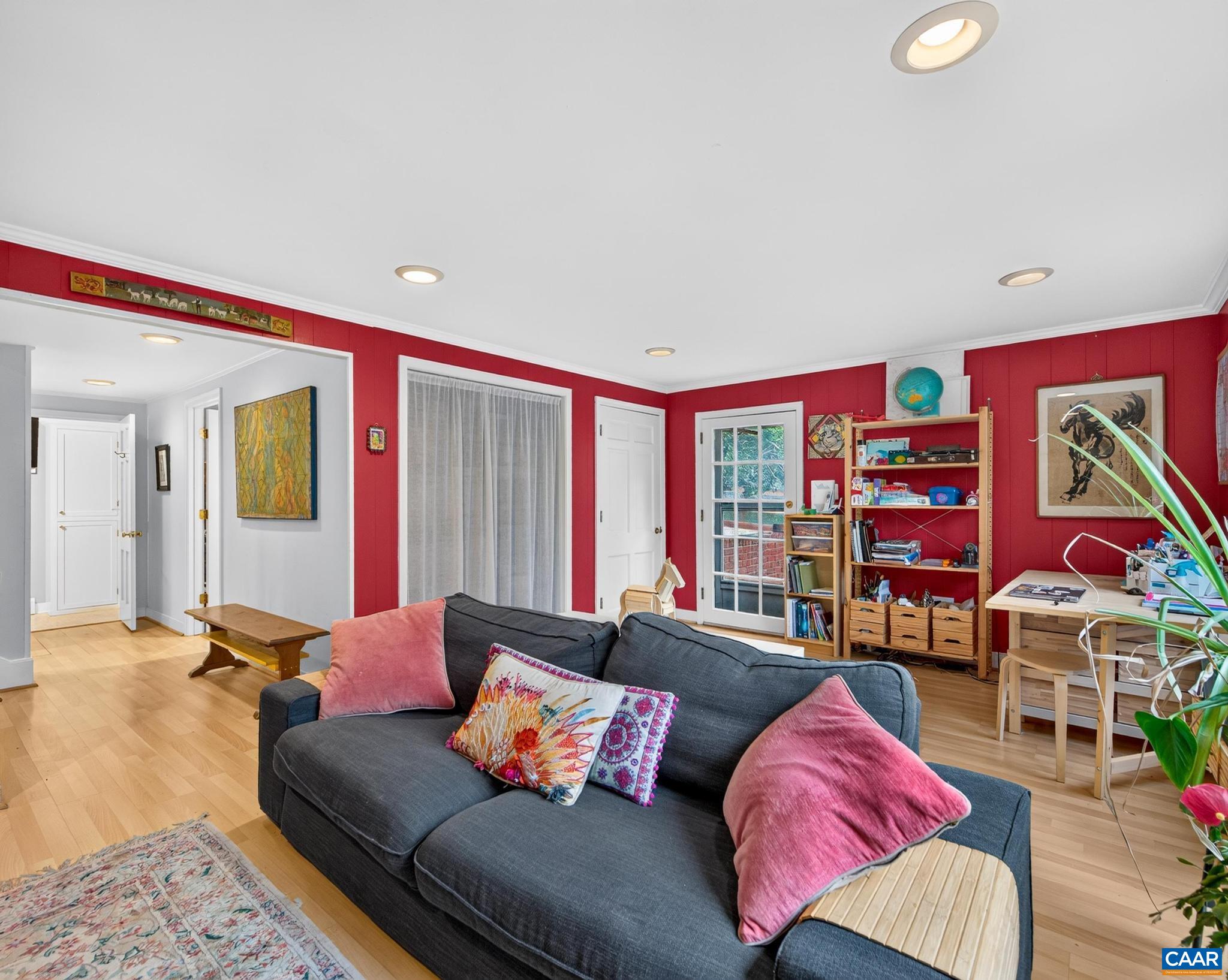 340 KEY WEST DR, CHARLOTTESVILLE, Virginia 22911, 3 Bedrooms Bedrooms, ,3 BathroomsBathrooms,Residential,340 KEY WEST DR,679206 MLS # 679206 340 KEY WEST DR, CHARLOTTESVILLE, Virginia 22911, 3 Bedrooms Bedrooms, ,3 BathroomsBathrooms,Residential,340 KEY WEST DR,679206 MLS # 679206