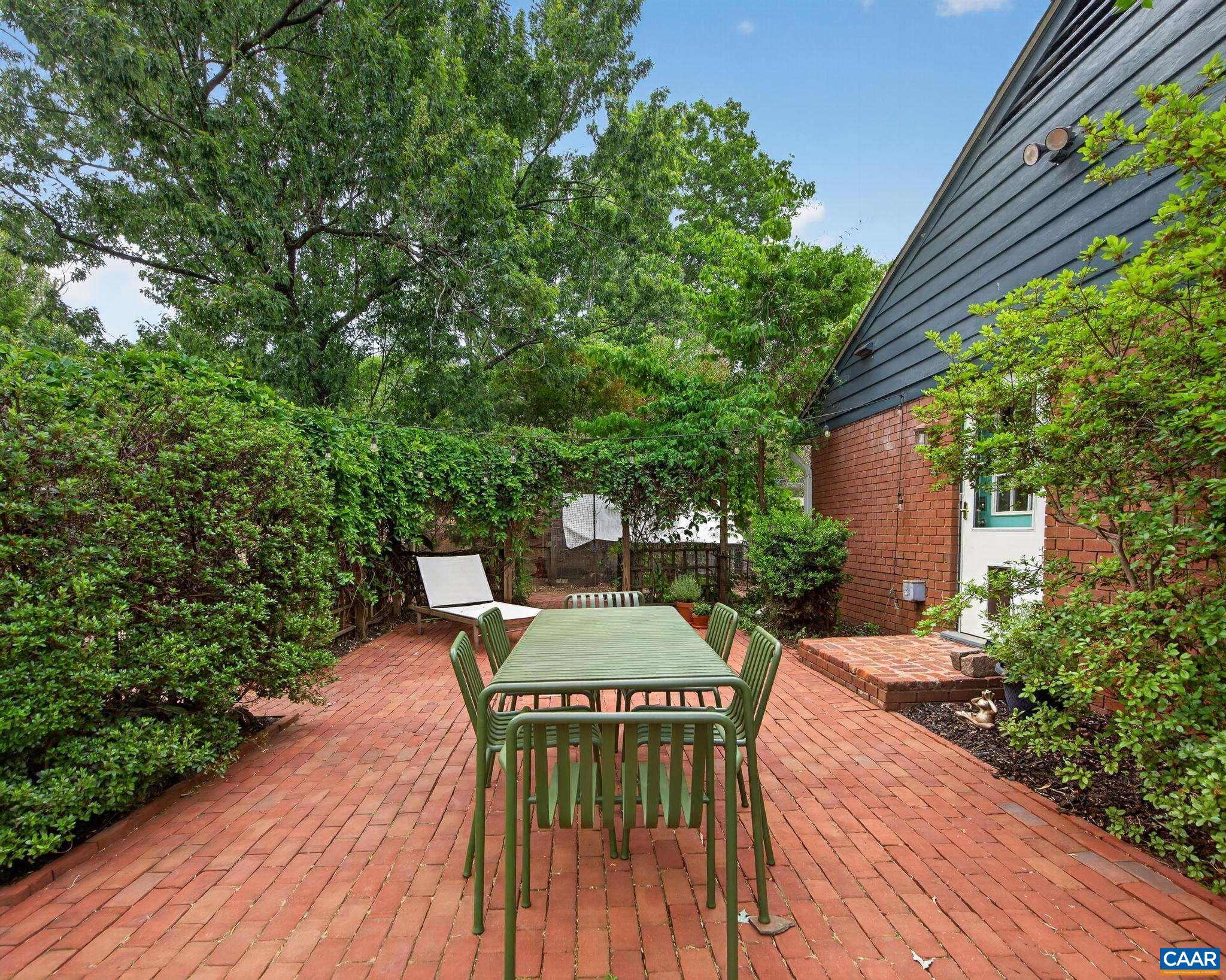 340 KEY WEST DR, CHARLOTTESVILLE, Virginia 22911, 3 Bedrooms Bedrooms, ,3 BathroomsBathrooms,Residential,340 KEY WEST DR,679206 MLS # 679206 340 KEY WEST DR, CHARLOTTESVILLE, Virginia 22911, 3 Bedrooms Bedrooms, ,3 BathroomsBathrooms,Residential,340 KEY WEST DR,679206 MLS # 679206
