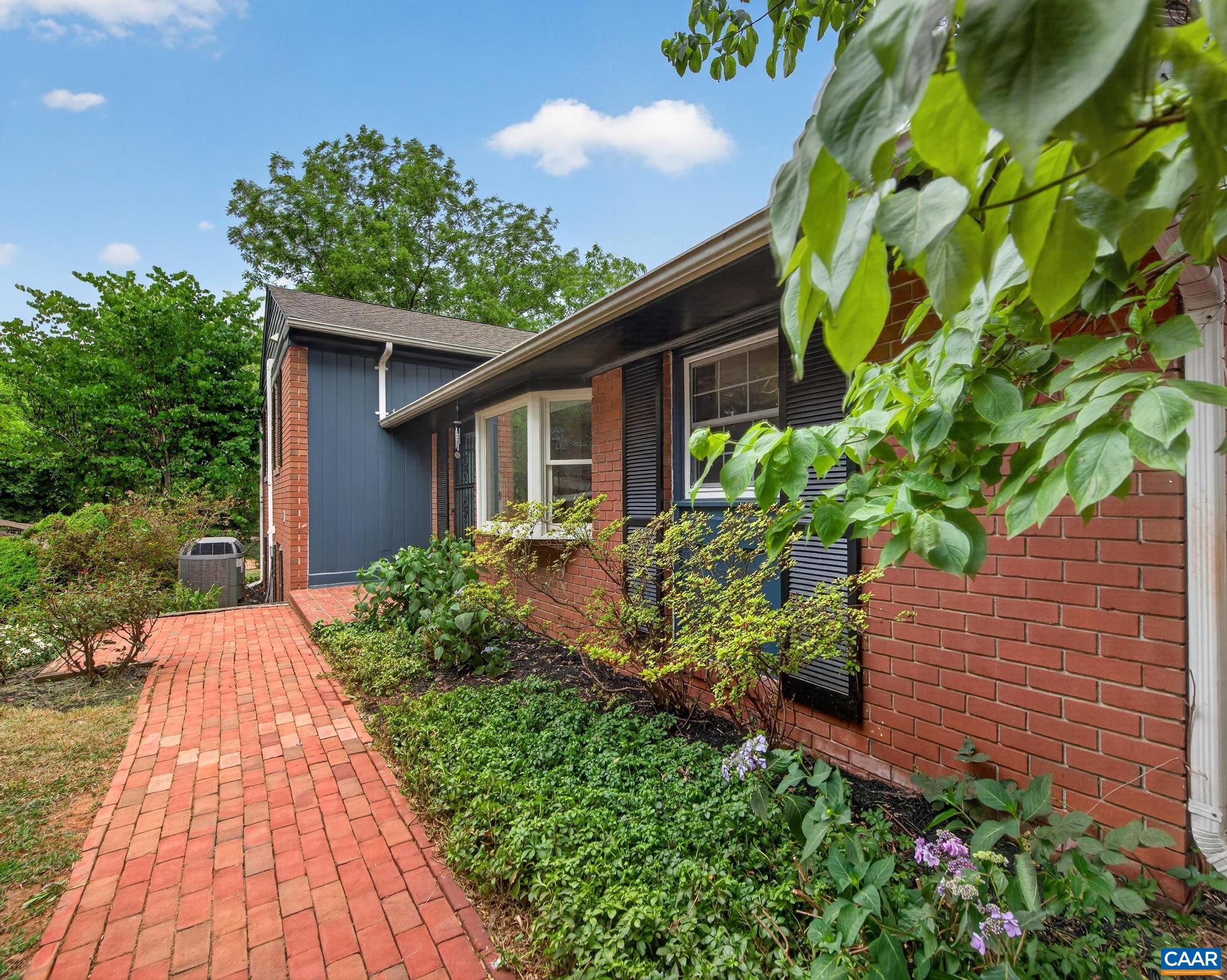 340 KEY WEST DR, CHARLOTTESVILLE, Virginia 22911, 3 Bedrooms Bedrooms, ,3 BathroomsBathrooms,Residential,340 KEY WEST DR,679206 MLS # 679206 340 KEY WEST DR, CHARLOTTESVILLE, Virginia 22911, 3 Bedrooms Bedrooms, ,3 BathroomsBathrooms,Residential,340 KEY WEST DR,679206 MLS # 679206