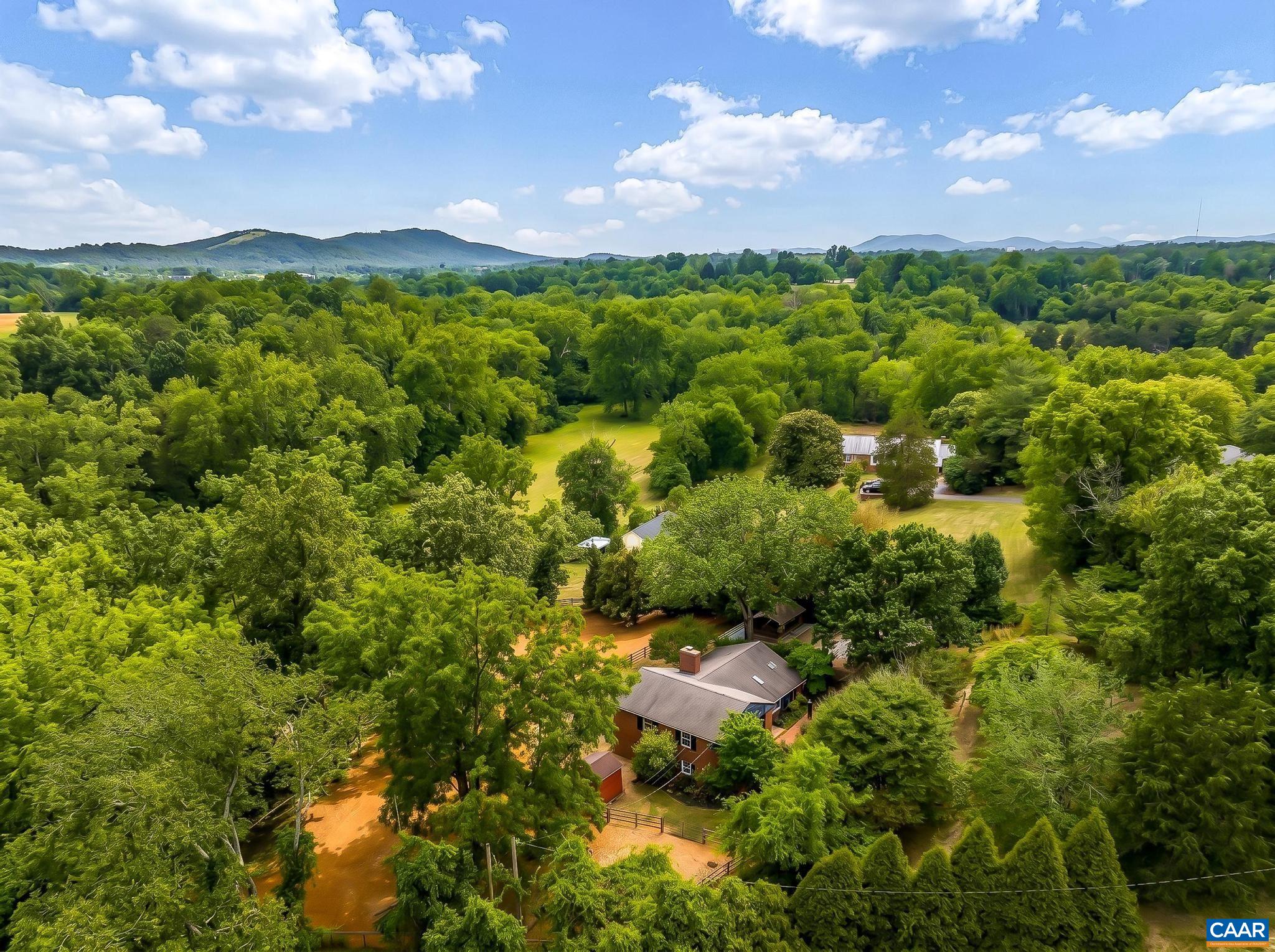 340 KEY WEST DR, CHARLOTTESVILLE, Virginia 22911, 3 Bedrooms Bedrooms, ,3 BathroomsBathrooms,Residential,340 KEY WEST DR,679206 MLS # 679206 340 KEY WEST DR, CHARLOTTESVILLE, Virginia 22911, 3 Bedrooms Bedrooms, ,3 BathroomsBathrooms,Residential,340 KEY WEST DR,679206 MLS # 679206