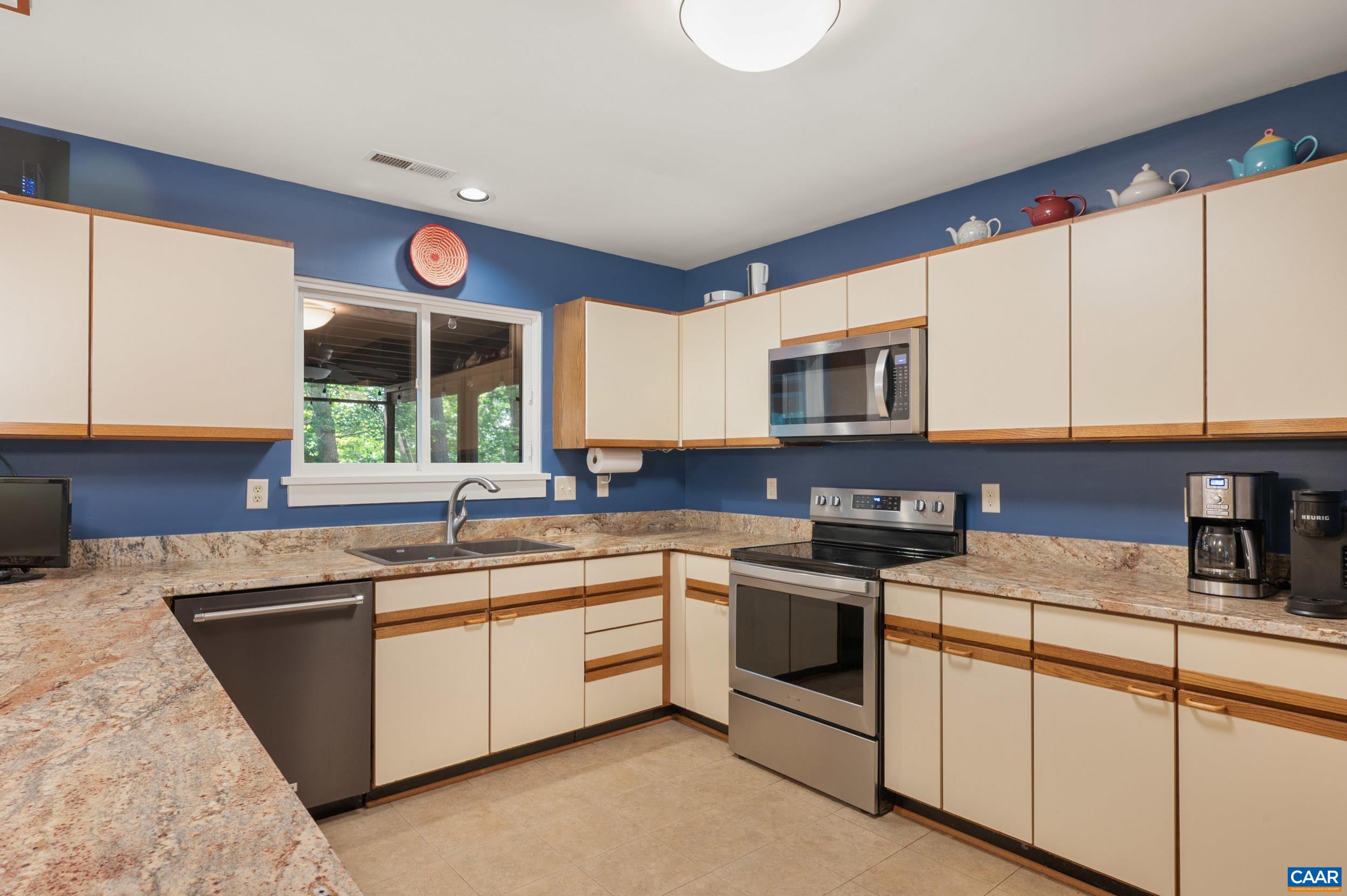 1268 TIMBERBRANCH CT, CHARLOTTESVILLE, Virginia 22902, 3 Bedrooms Bedrooms, ,2 BathroomsBathrooms,Residential,1268 TIMBERBRANCH CT,679224 MLS # 679224 1268 TIMBERBRANCH CT, CHARLOTTESVILLE, Virginia 22902, 3 Bedrooms Bedrooms, ,2 BathroomsBathrooms,Residential,1268 TIMBERBRANCH CT,679224 MLS # 679224