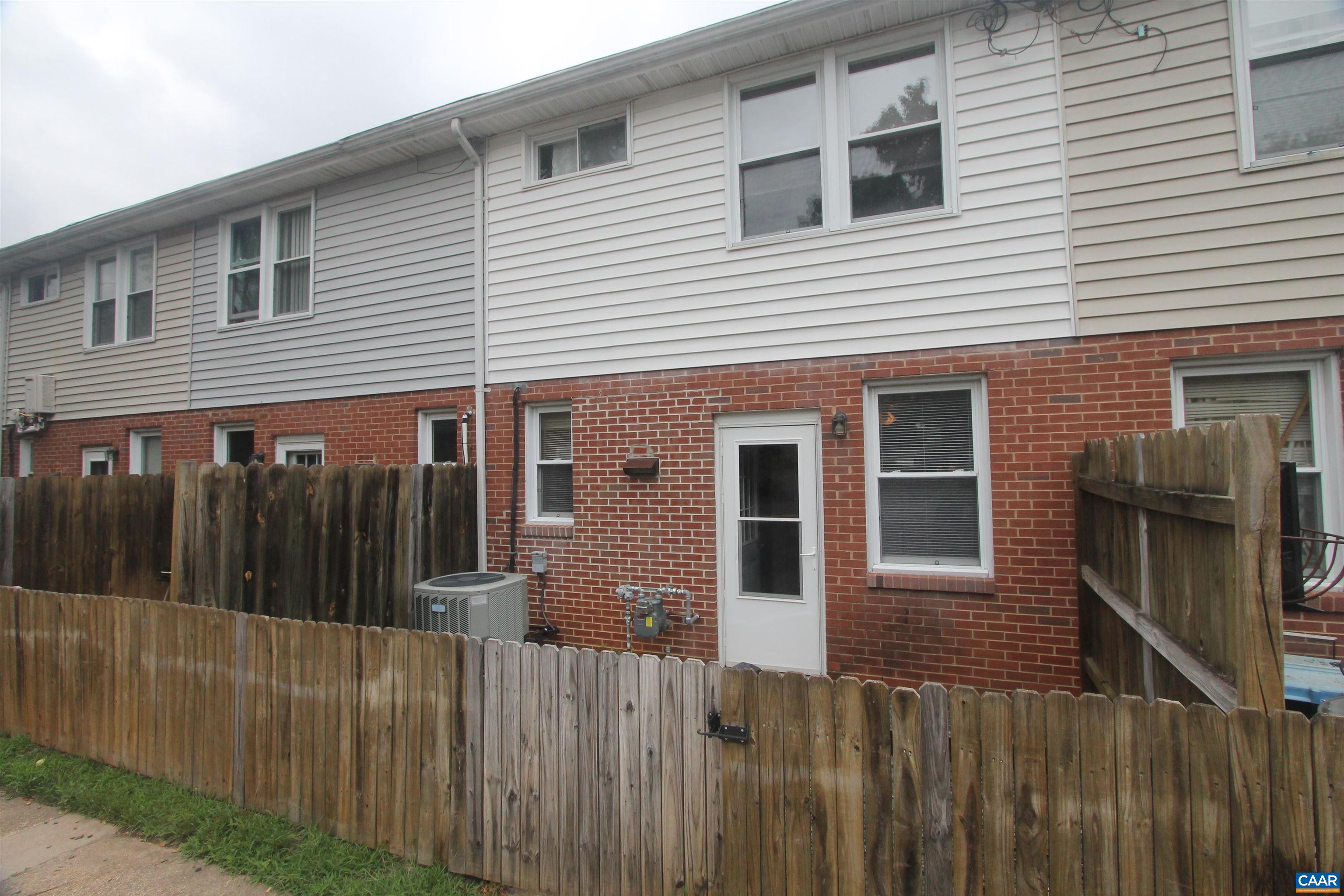 909 FOREST ST, CHARLOTTESVILLE, Virginia 22903, 2 Bedrooms Bedrooms, ,1 BathroomBathrooms,Residential,909 FOREST ST,679226 MLS # 679226