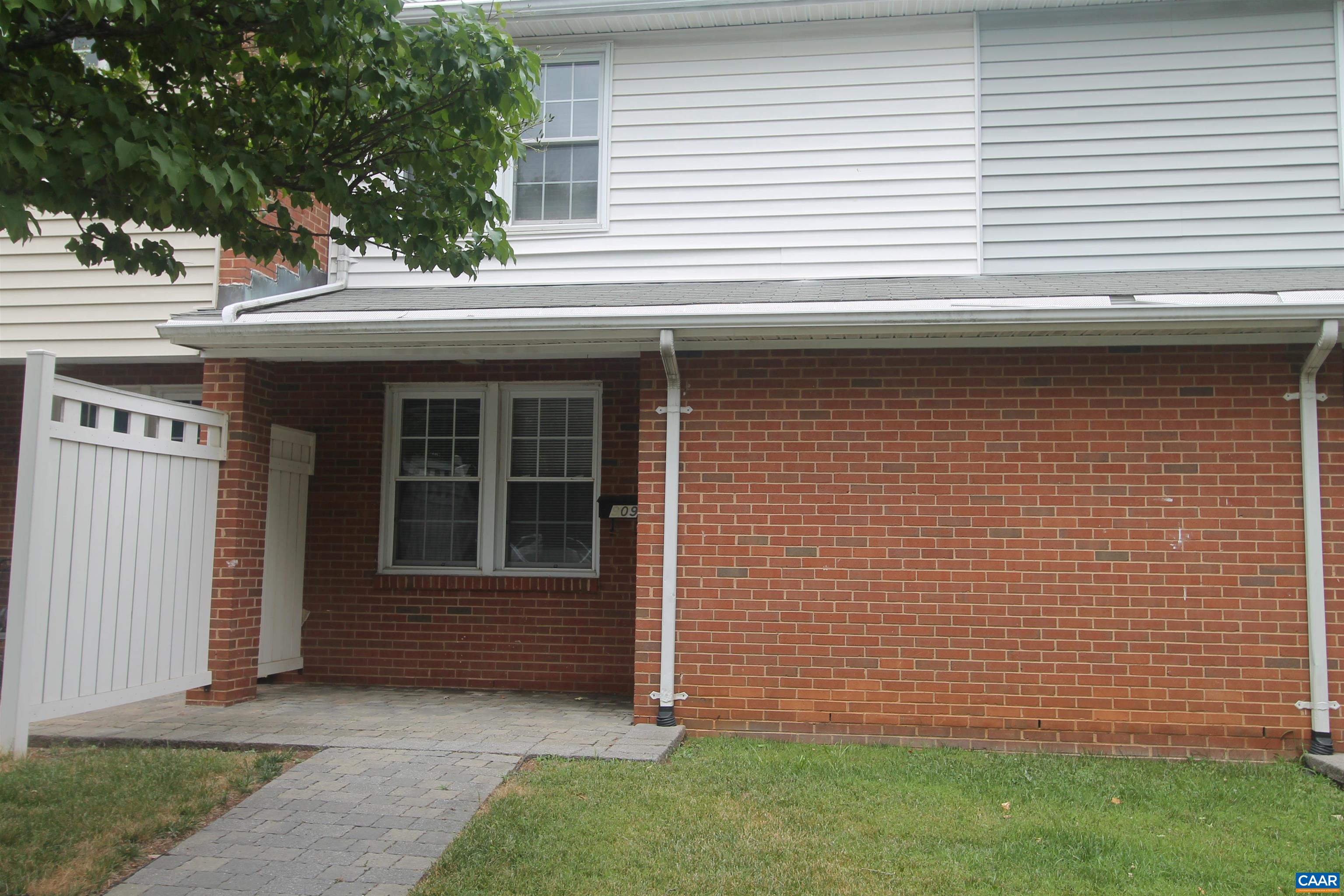 909 FOREST ST, CHARLOTTESVILLE, Virginia 22903, 2 Bedrooms Bedrooms, ,1 BathroomBathrooms,Residential,909 FOREST ST,679226 MLS # 679226