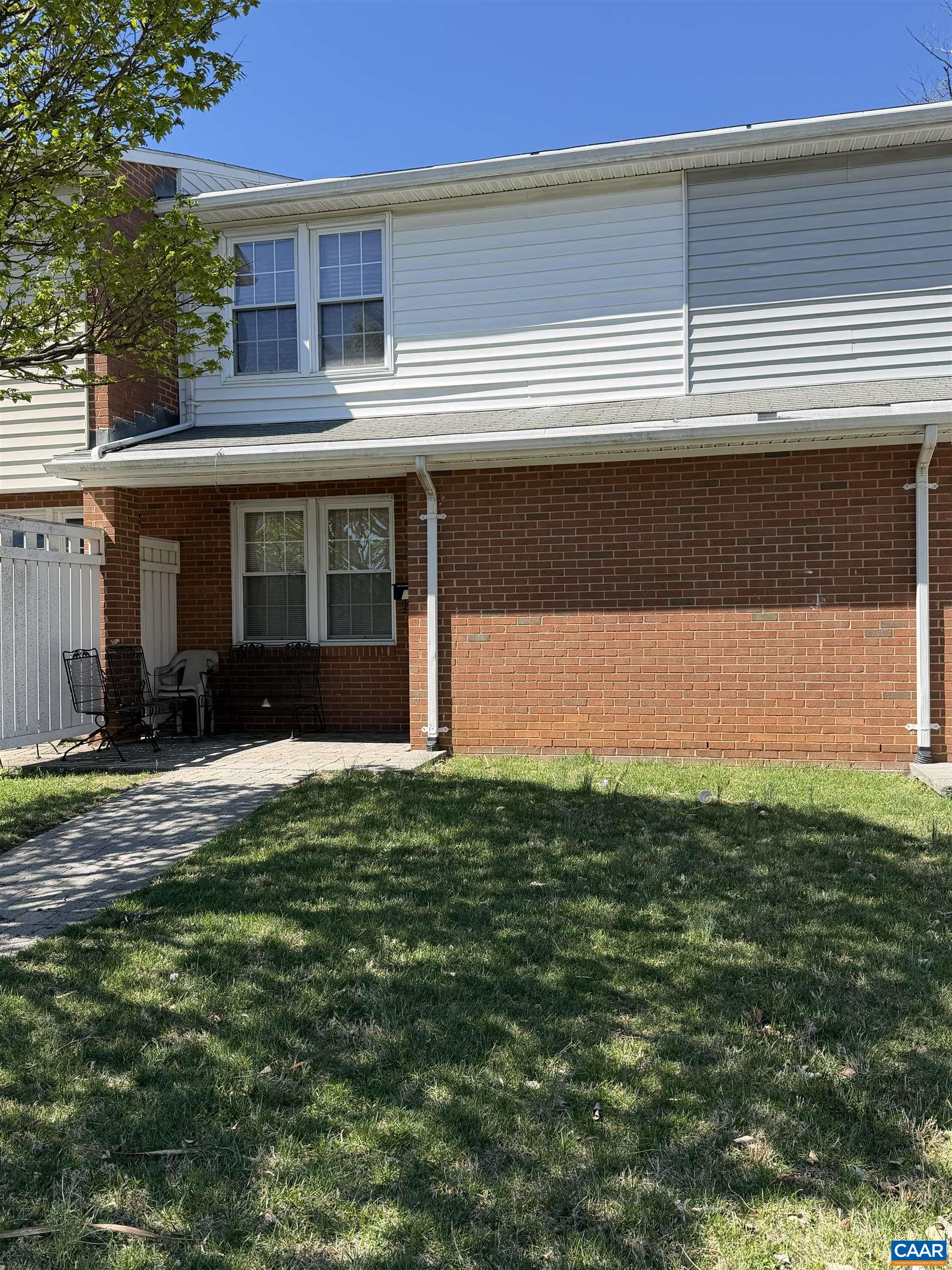 909 FOREST ST, CHARLOTTESVILLE, Virginia 22903, 2 Bedrooms Bedrooms, ,1 BathroomBathrooms,Residential,909 FOREST ST,679226 MLS # 679226