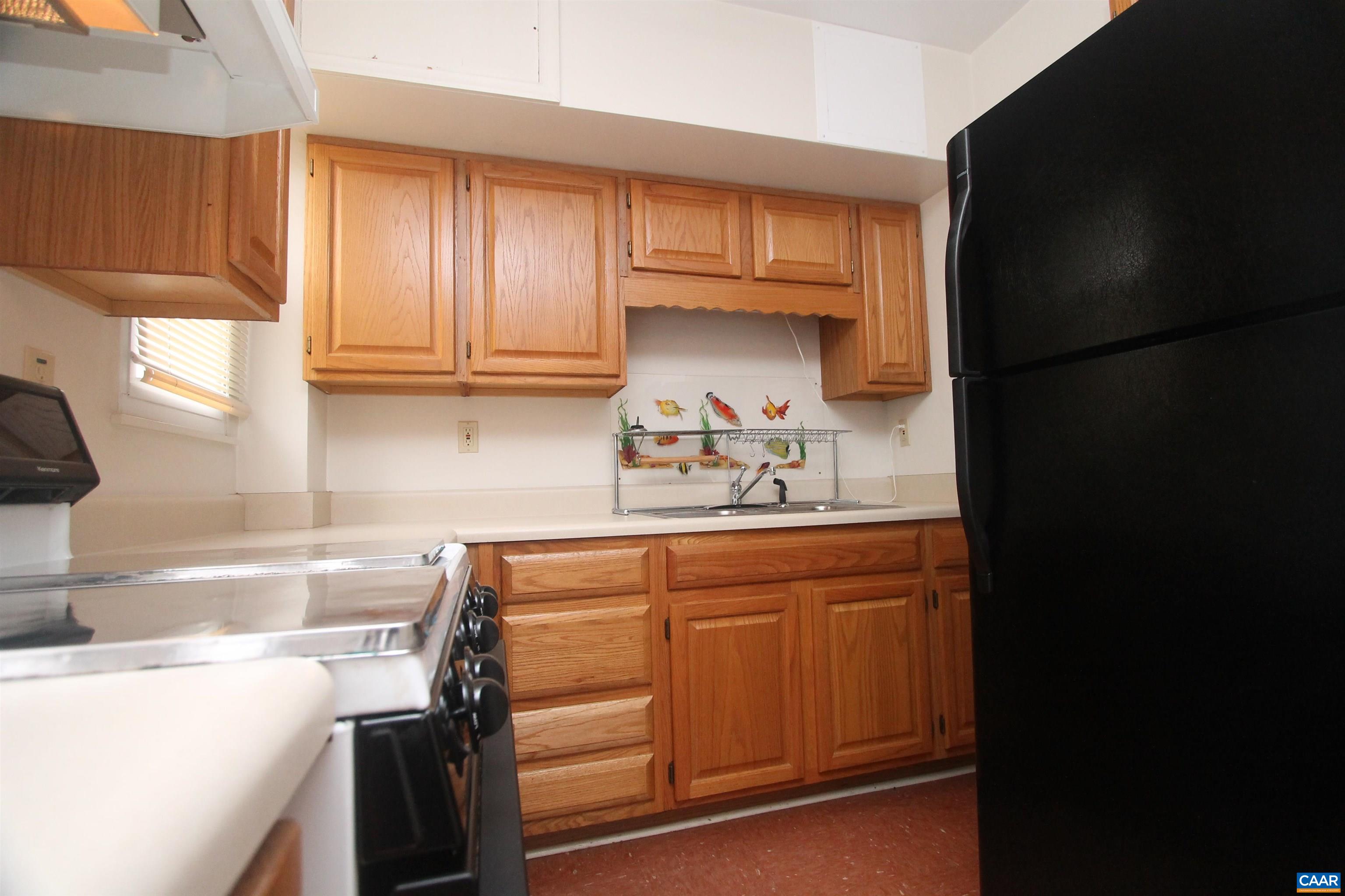 909 FOREST ST, CHARLOTTESVILLE, Virginia 22903, 2 Bedrooms Bedrooms, ,1 BathroomBathrooms,Residential,909 FOREST ST,679226 MLS # 679226