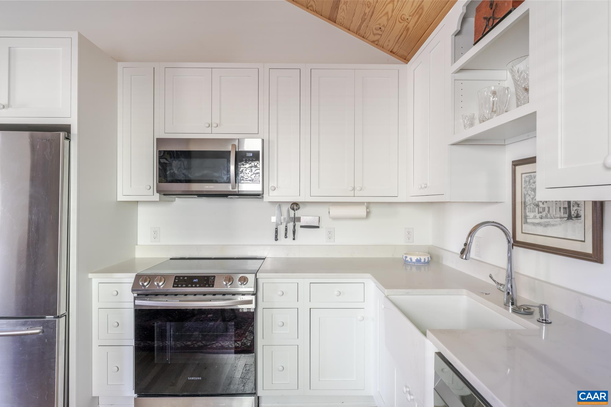 216 PALATINE AVE, CHARLOTTESVILLE, Virginia 22902, 2 Bedrooms Bedrooms, ,1 BathroomBathrooms,Residential,216 PALATINE AVE,679229 MLS # 679229 216 PALATINE AVE, CHARLOTTESVILLE, Virginia 22902, 2 Bedrooms Bedrooms, ,1 BathroomBathrooms,Residential,216 PALATINE AVE,679229 MLS # 679229
