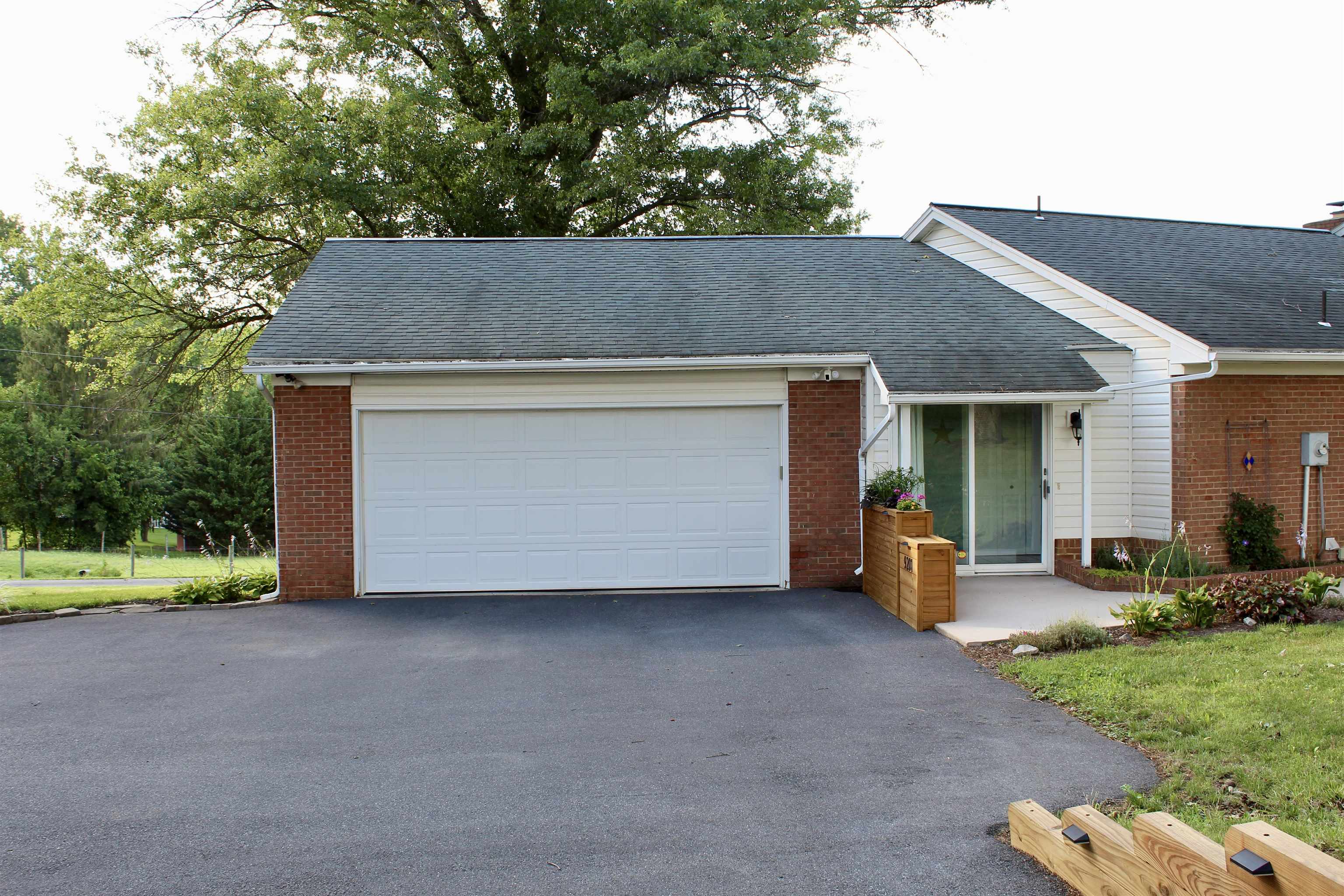 9201 CENTERVILLE RD, BRIDGEWATER, Virginia 22812, 3 Bedrooms Bedrooms, ,2 BathroomsBathrooms,Residential,9201 CENTERVILLE RD,679231 MLS # 679231