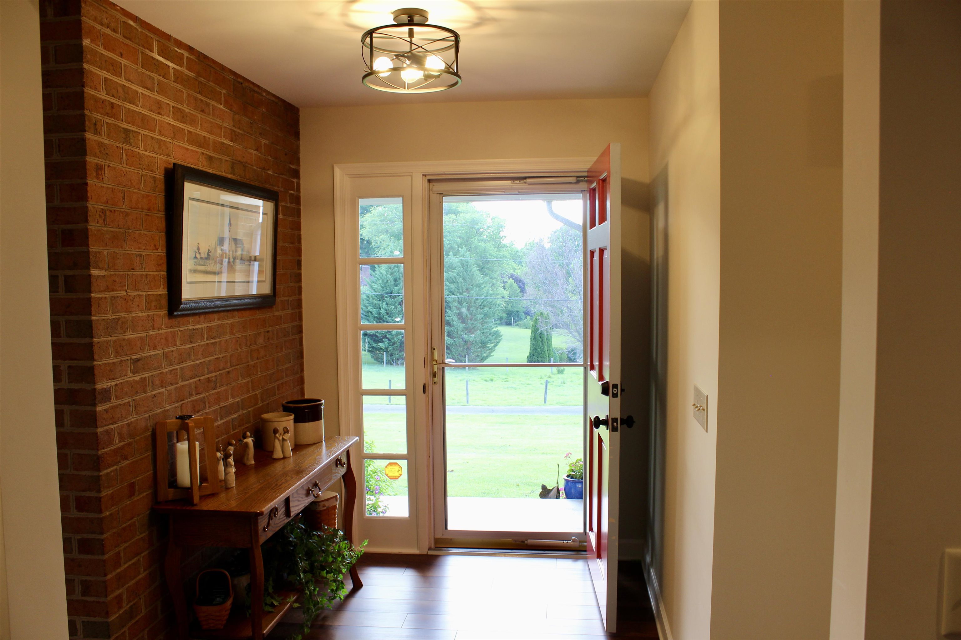 9201 CENTERVILLE RD, BRIDGEWATER, Virginia 22812, 3 Bedrooms Bedrooms, ,2 BathroomsBathrooms,Residential,9201 CENTERVILLE RD,679231 MLS # 679231