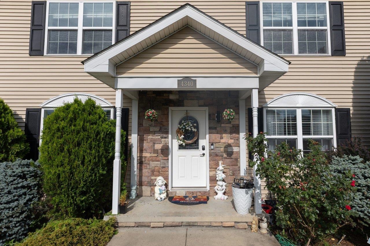 4340 WILTSHIRE ST, ROCKINGHAM, Virginia 22802, 4 Bedrooms Bedrooms, ,2 BathroomsBathrooms,Residential,4340 WILTSHIRE ST,679243 MLS # 679243