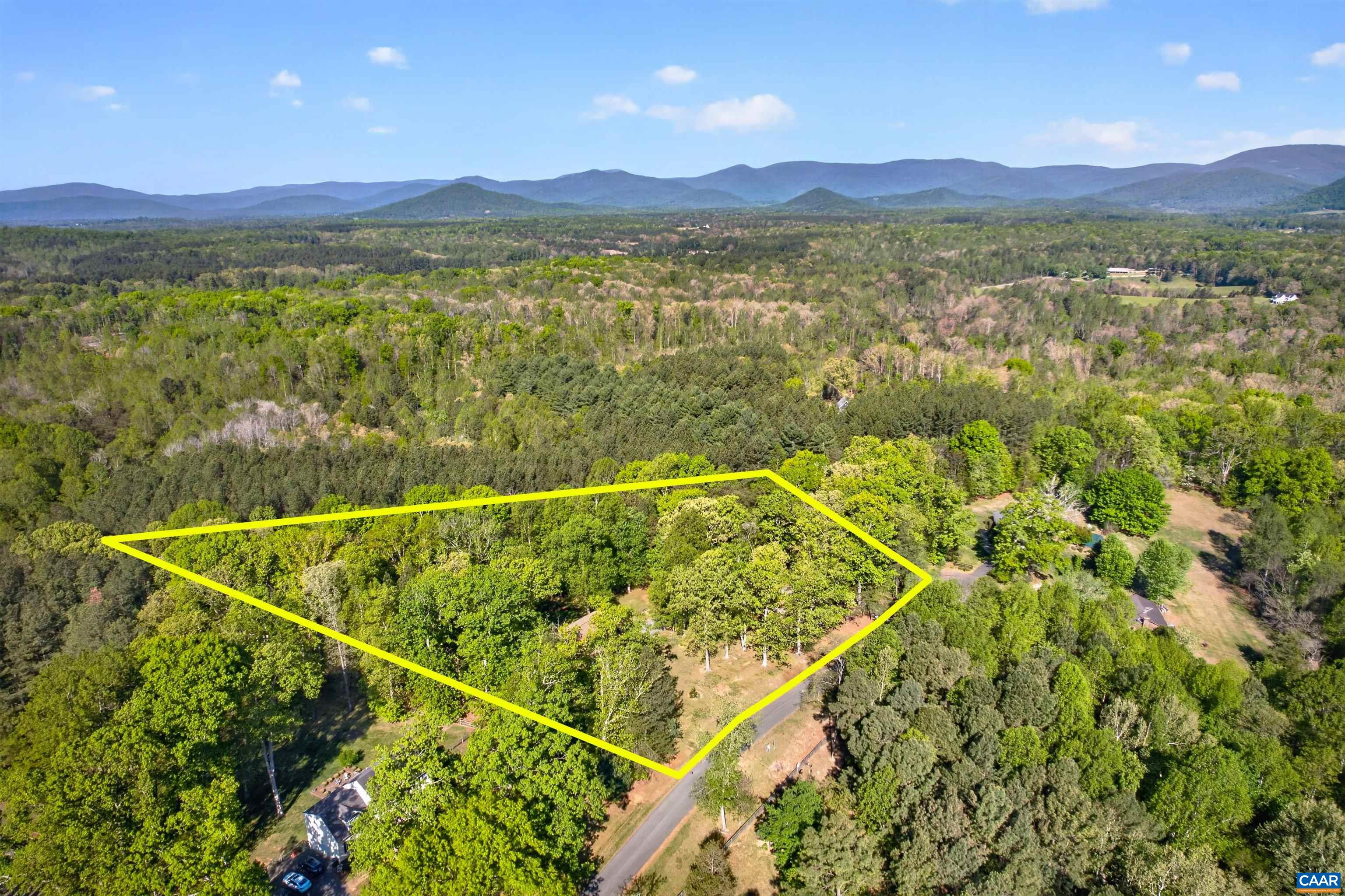 5880 LEXINGTON LN, EARLYSVILLE, Virginia 22936, 4 Bedrooms Bedrooms, ,2 BathroomsBathrooms,Residential,5880 LEXINGTON LN,679253 MLS # 679253