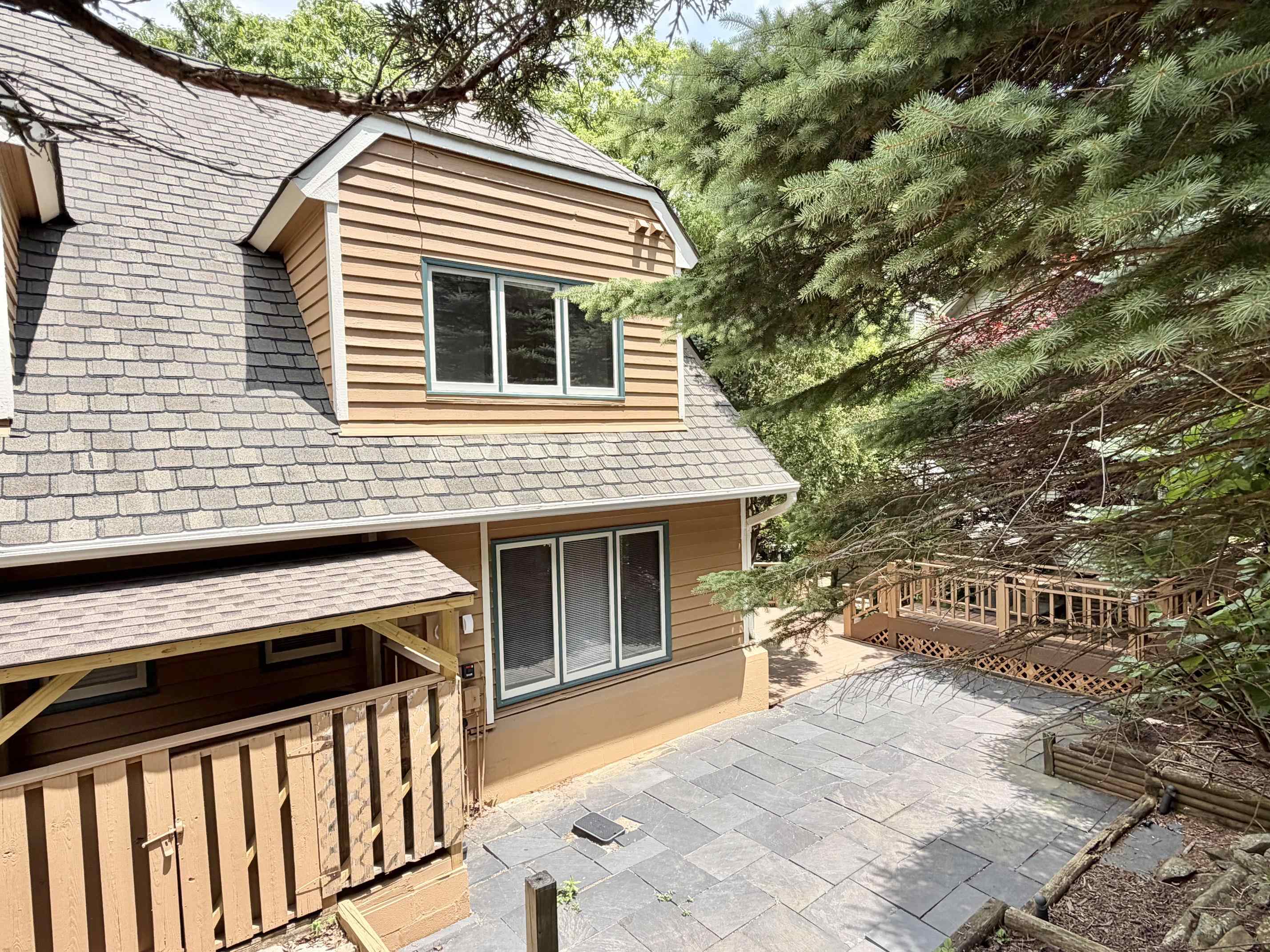 12 IVY GLEN LN, WINTERGREEN RESORT, Virginia 22967, 2 Bedrooms Bedrooms, ,2 BathroomsBathrooms,Residential,Westwood end unit townhome with a basement,12 IVY GLEN LN,679254 MLS # 679254 12 IVY GLEN LN, WINTERGREEN RESORT, Virginia 22967, 2 Bedrooms Bedrooms, ,2 BathroomsBathrooms,Residential,Westwood end unit townhome with a basement,12 IVY GLEN LN,679254 MLS # 679254