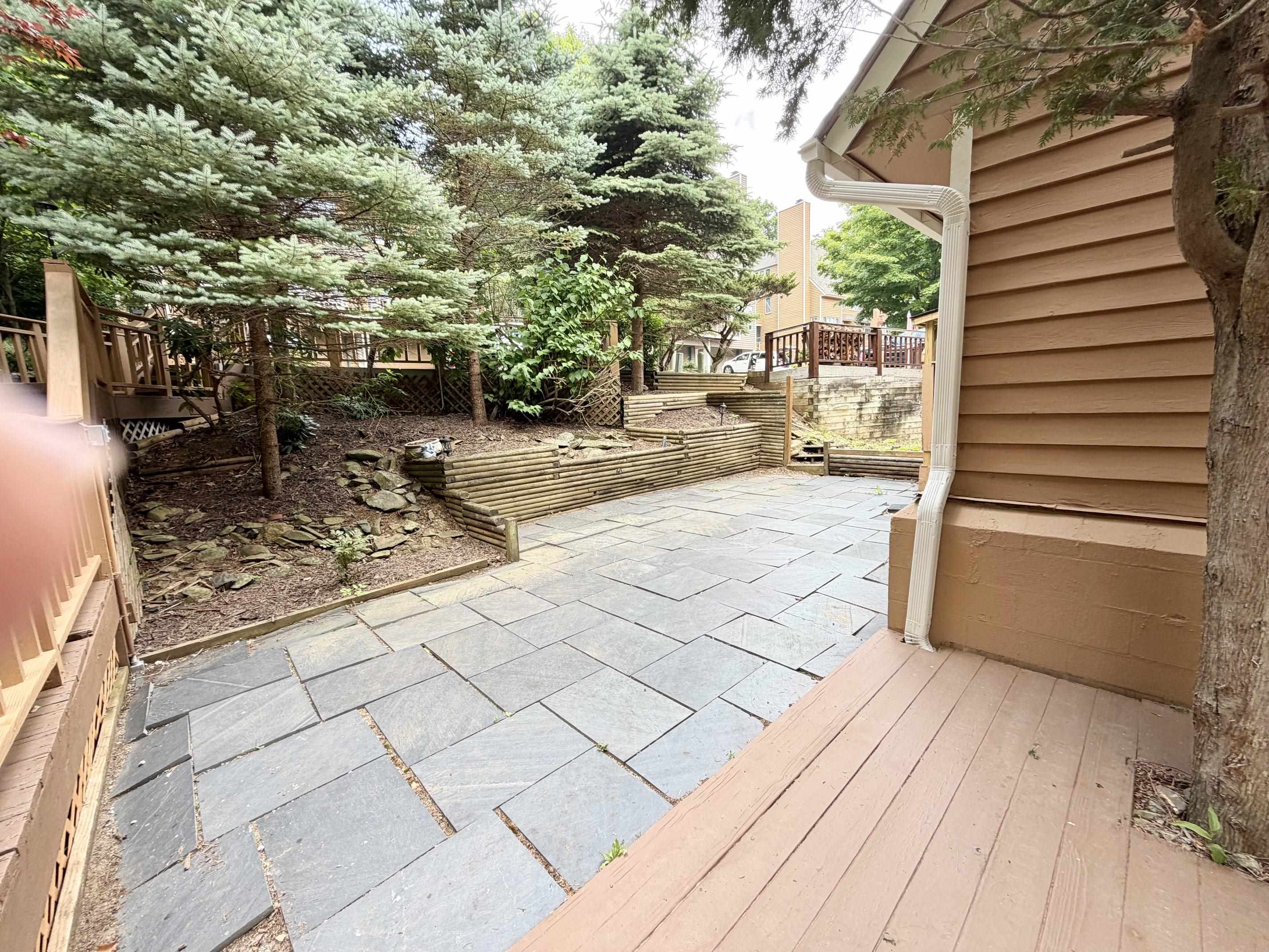 12 IVY GLEN LN, WINTERGREEN RESORT, Virginia 22967, 2 Bedrooms Bedrooms, ,2 BathroomsBathrooms,Residential,Westwood end unit townhome with a basement,12 IVY GLEN LN,679254 MLS # 679254 12 IVY GLEN LN, WINTERGREEN RESORT, Virginia 22967, 2 Bedrooms Bedrooms, ,2 BathroomsBathrooms,Residential,Westwood end unit townhome with a basement,12 IVY GLEN LN,679254 MLS # 679254
