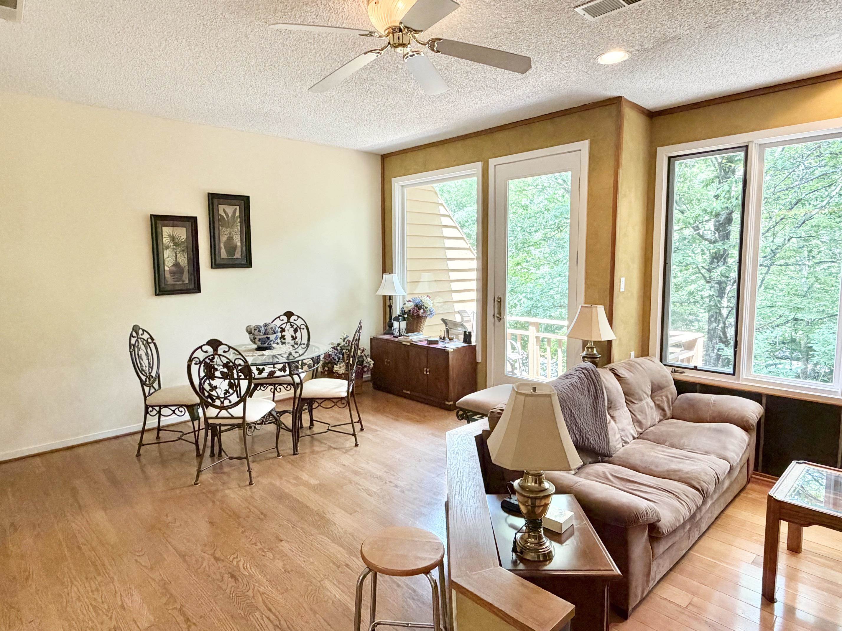 12 IVY GLEN LN, WINTERGREEN RESORT, Virginia 22967, 2 Bedrooms Bedrooms, ,2 BathroomsBathrooms,Residential,Westwood end unit townhome with a basement,12 IVY GLEN LN,679254 MLS # 679254 12 IVY GLEN LN, WINTERGREEN RESORT, Virginia 22967, 2 Bedrooms Bedrooms, ,2 BathroomsBathrooms,Residential,Westwood end unit townhome with a basement,12 IVY GLEN LN,679254 MLS # 679254