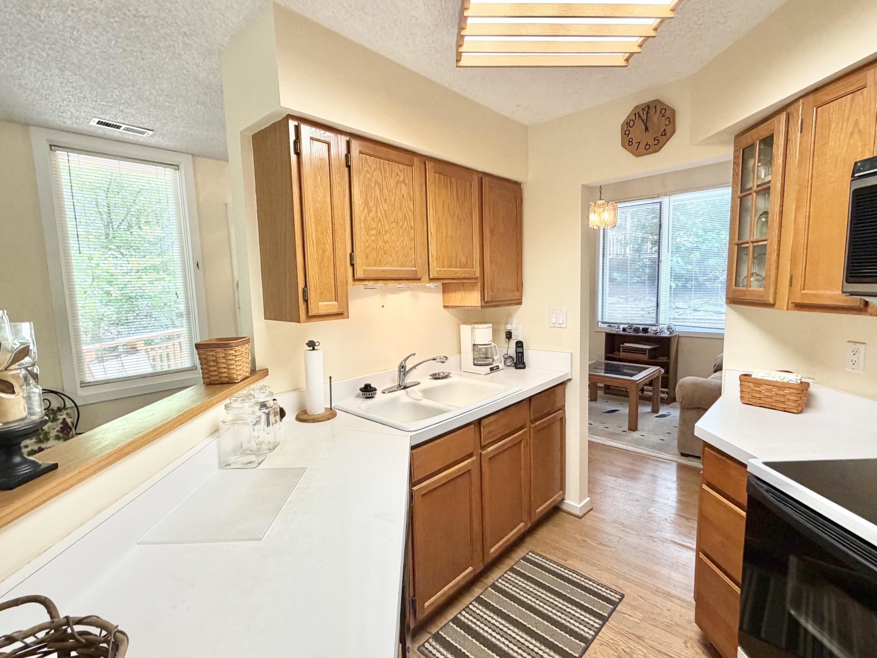 12 IVY GLEN LN, WINTERGREEN RESORT, Virginia 22967, 2 Bedrooms Bedrooms, ,2 BathroomsBathrooms,Residential,Westwood end unit townhome with a basement,12 IVY GLEN LN,679254 MLS # 679254 12 IVY GLEN LN, WINTERGREEN RESORT, Virginia 22967, 2 Bedrooms Bedrooms, ,2 BathroomsBathrooms,Residential,Westwood end unit townhome with a basement,12 IVY GLEN LN,679254 MLS # 679254