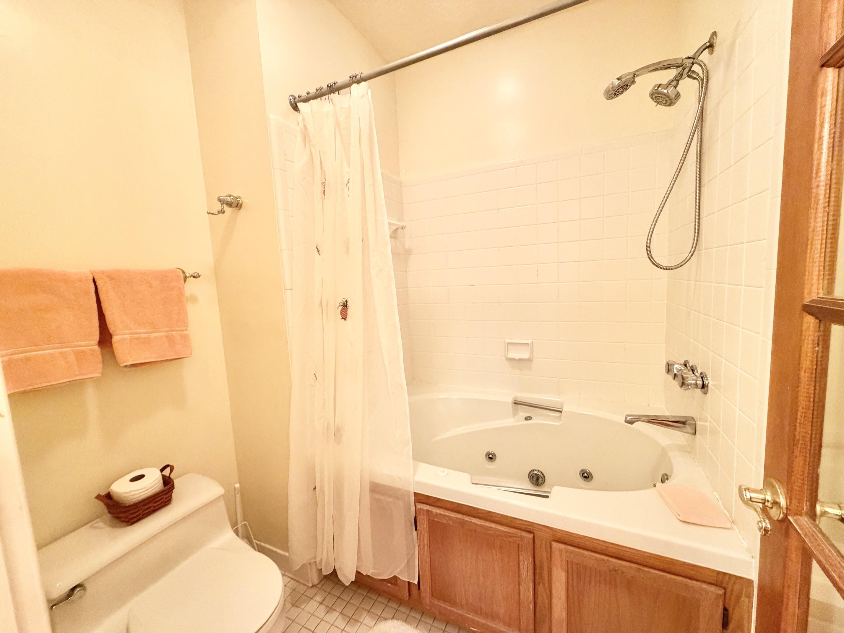 12 IVY GLEN LN, WINTERGREEN RESORT, Virginia 22967, 2 Bedrooms Bedrooms, ,2 BathroomsBathrooms,Residential,Westwood end unit townhome with a basement,12 IVY GLEN LN,679254 MLS # 679254 12 IVY GLEN LN, WINTERGREEN RESORT, Virginia 22967, 2 Bedrooms Bedrooms, ,2 BathroomsBathrooms,Residential,Westwood end unit townhome with a basement,12 IVY GLEN LN,679254 MLS # 679254