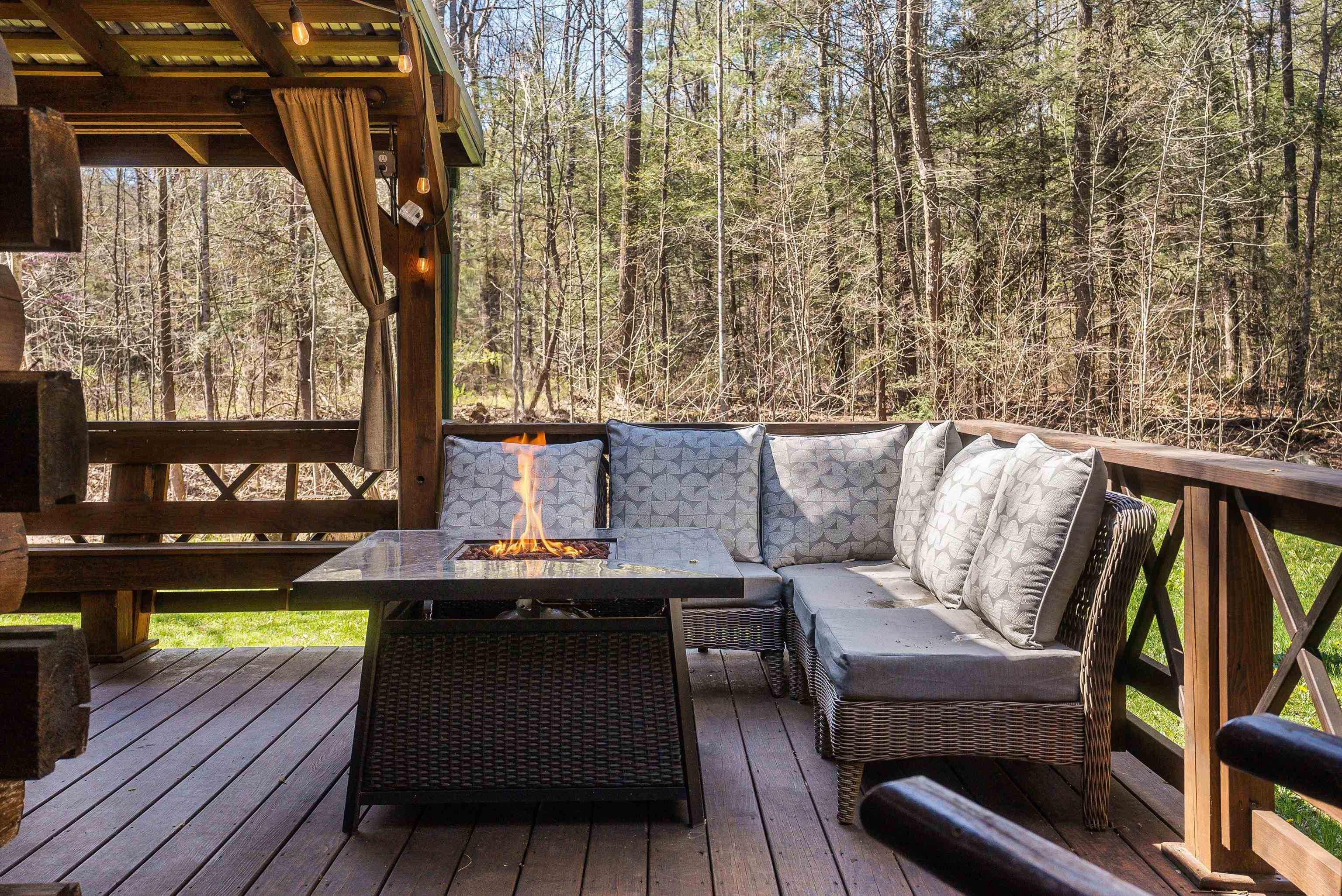 9154 BRIERY BRANCH RD, DAYTON, Virginia 22821, 3 Bedrooms Bedrooms, ,2 BathroomsBathrooms,Residential,Luxury Creek Side Cabin with Private heated Pool,9154 BRIERY BRANCH RD,679255 MLS # 679255