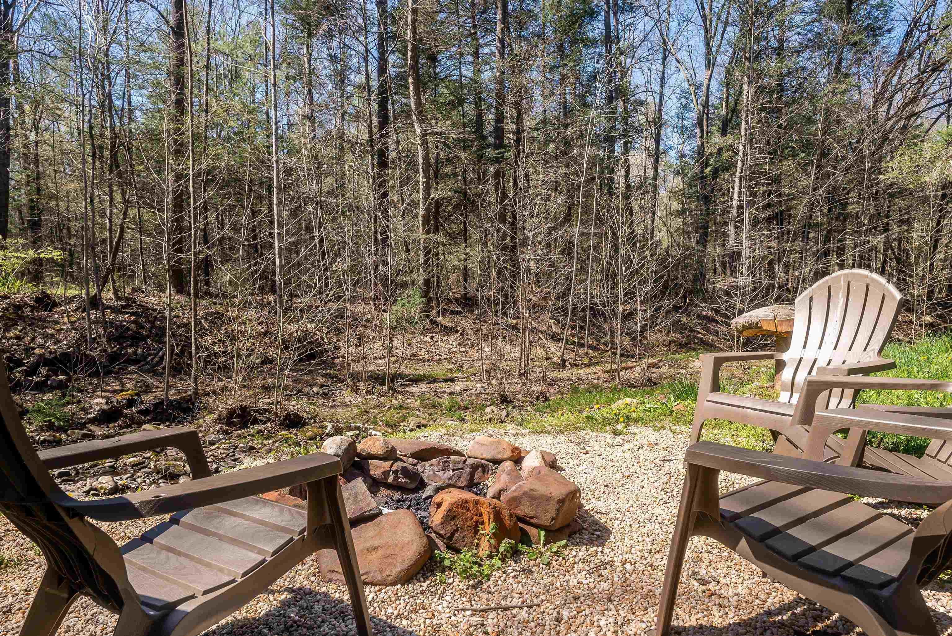 9154 BRIERY BRANCH RD, DAYTON, Virginia 22821, 3 Bedrooms Bedrooms, ,2 BathroomsBathrooms,Residential,Luxury Creek Side Cabin with Private heated Pool,9154 BRIERY BRANCH RD,679255 MLS # 679255