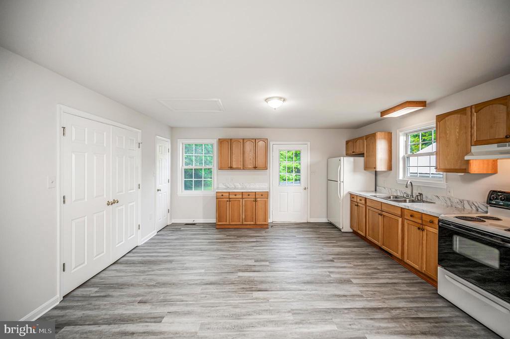 11226 SINGLE OAK RD, FREDERICKSBURG, Virginia 22407, 3 Bedrooms Bedrooms, ,1 BathroomBathrooms,Residential,11226 SINGLE OAK RD,VASP2043000 MLS # VASP2043000