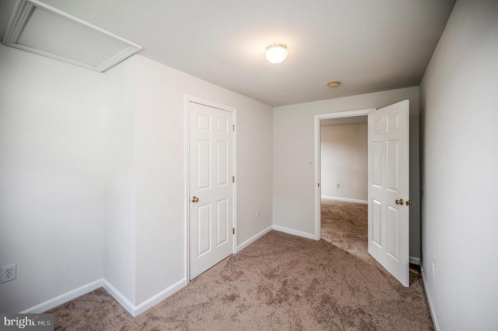 11226 SINGLE OAK RD, FREDERICKSBURG, Virginia 22407, 3 Bedrooms Bedrooms, ,1 BathroomBathrooms,Residential,11226 SINGLE OAK RD,VASP2043000 MLS # VASP2043000