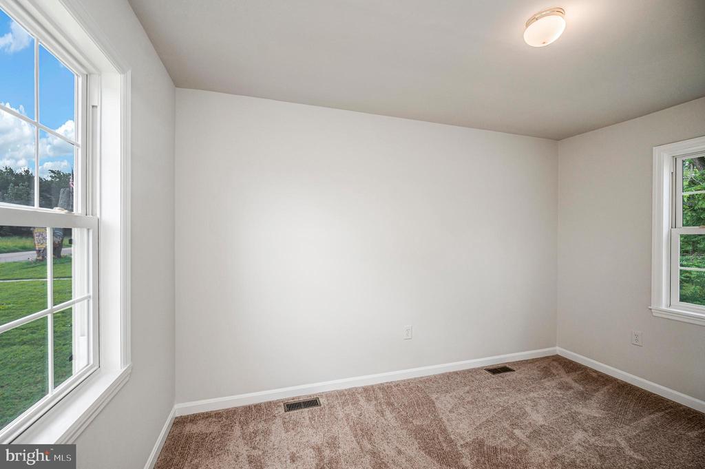 11226 SINGLE OAK RD, FREDERICKSBURG, Virginia 22407, 3 Bedrooms Bedrooms, ,1 BathroomBathrooms,Residential,11226 SINGLE OAK RD,VASP2043000 MLS # VASP2043000
