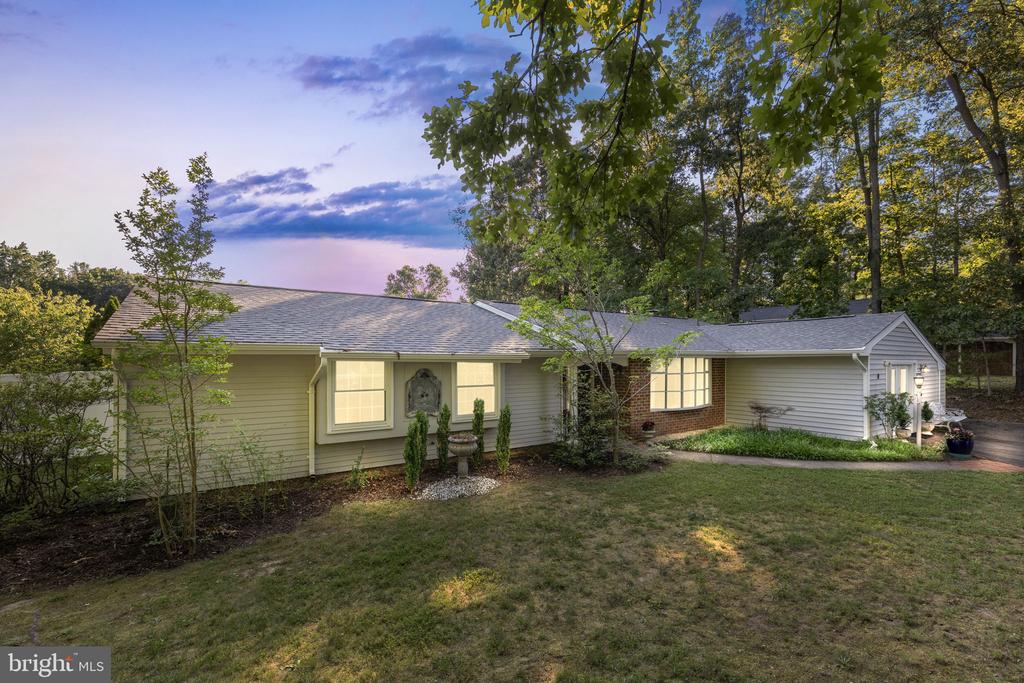 8 POND CIR, FREDERICKSBURG, Virginia 22407, 4 Bedrooms Bedrooms, ,2 BathroomsBathrooms,Residential,BREEZEWOOD,8 POND CIR,VASP2043234 MLS # VASP2043234 8 POND CIR, FREDERICKSBURG, Virginia 22407, 4 Bedrooms Bedrooms, ,2 BathroomsBathrooms,Residential,BREEZEWOOD,8 POND CIR,VASP2043234 MLS # VASP2043234