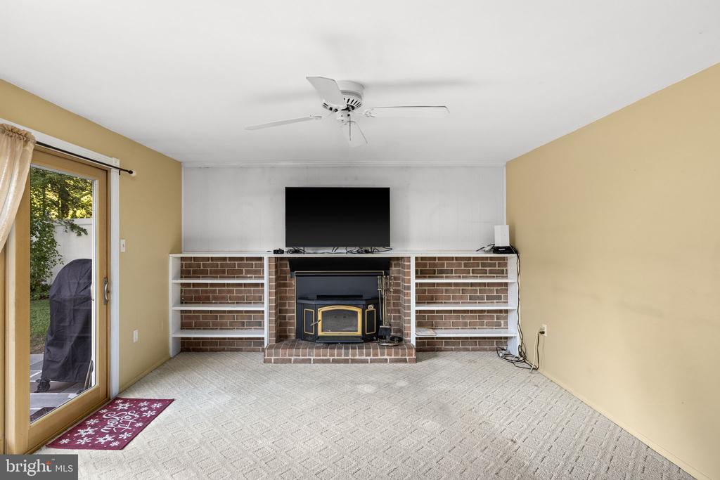 8 POND CIR, FREDERICKSBURG, Virginia 22407, 4 Bedrooms Bedrooms, ,2 BathroomsBathrooms,Residential,BREEZEWOOD,8 POND CIR,VASP2043234 MLS # VASP2043234 8 POND CIR, FREDERICKSBURG, Virginia 22407, 4 Bedrooms Bedrooms, ,2 BathroomsBathrooms,Residential,BREEZEWOOD,8 POND CIR,VASP2043234 MLS # VASP2043234