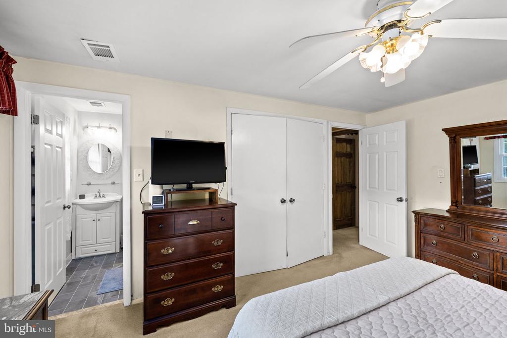 8 POND CIR, FREDERICKSBURG, Virginia 22407, 4 Bedrooms Bedrooms, ,2 BathroomsBathrooms,Residential,BREEZEWOOD,8 POND CIR,VASP2043234 MLS # VASP2043234 8 POND CIR, FREDERICKSBURG, Virginia 22407, 4 Bedrooms Bedrooms, ,2 BathroomsBathrooms,Residential,BREEZEWOOD,8 POND CIR,VASP2043234 MLS # VASP2043234