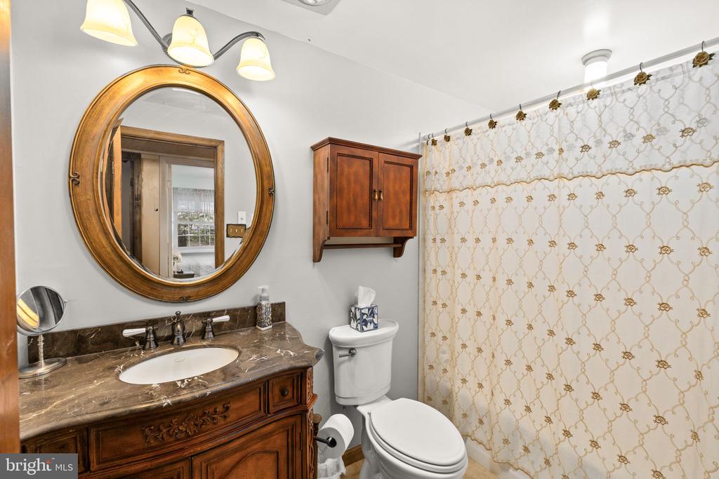 8 POND CIR, FREDERICKSBURG, Virginia 22407, 4 Bedrooms Bedrooms, ,2 BathroomsBathrooms,Residential,BREEZEWOOD,8 POND CIR,VASP2043234 MLS # VASP2043234 8 POND CIR, FREDERICKSBURG, Virginia 22407, 4 Bedrooms Bedrooms, ,2 BathroomsBathrooms,Residential,BREEZEWOOD,8 POND CIR,VASP2043234 MLS # VASP2043234
