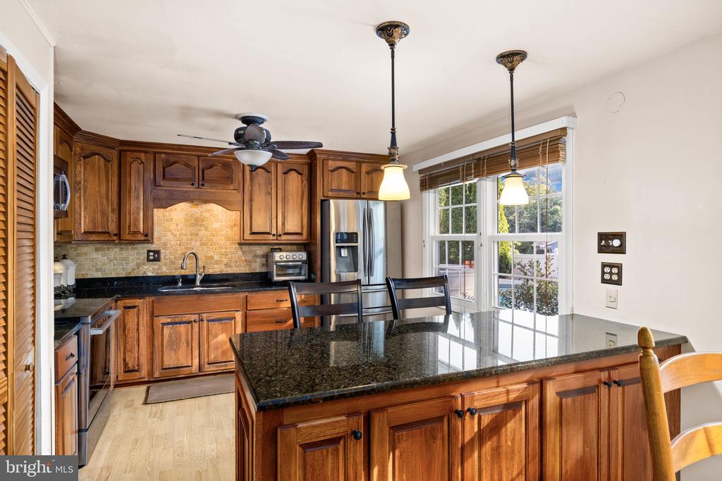 8 POND CIR, FREDERICKSBURG, Virginia 22407, 4 Bedrooms Bedrooms, ,2 BathroomsBathrooms,Residential,BREEZEWOOD,8 POND CIR,VASP2043234 MLS # VASP2043234 8 POND CIR, FREDERICKSBURG, Virginia 22407, 4 Bedrooms Bedrooms, ,2 BathroomsBathrooms,Residential,BREEZEWOOD,8 POND CIR,VASP2043234 MLS # VASP2043234