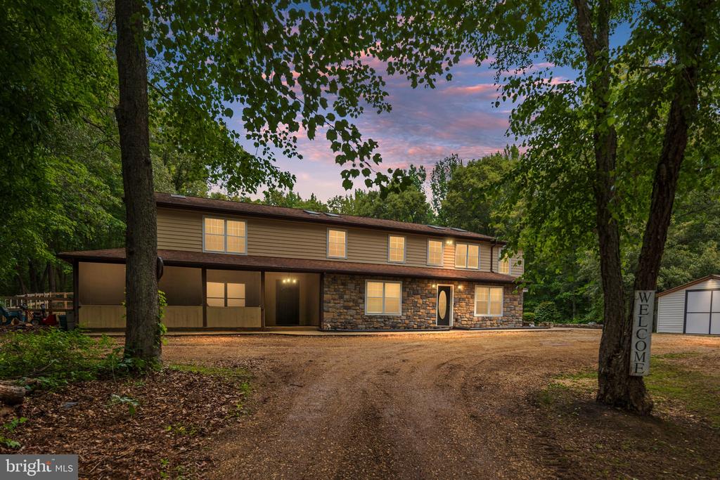 10512 CATHARPIN RD, SPOTSYLVANIA, Virginia 22551, 5 Bedrooms Bedrooms, ,3 BathroomsBathrooms,Residential,10512 CATHARPIN RD,VASP2043446 MLS # VASP2043446 10512 CATHARPIN RD, SPOTSYLVANIA, Virginia 22551, 5 Bedrooms Bedrooms, ,3 BathroomsBathrooms,Residential,10512 CATHARPIN RD,VASP2043446 MLS # VASP2043446