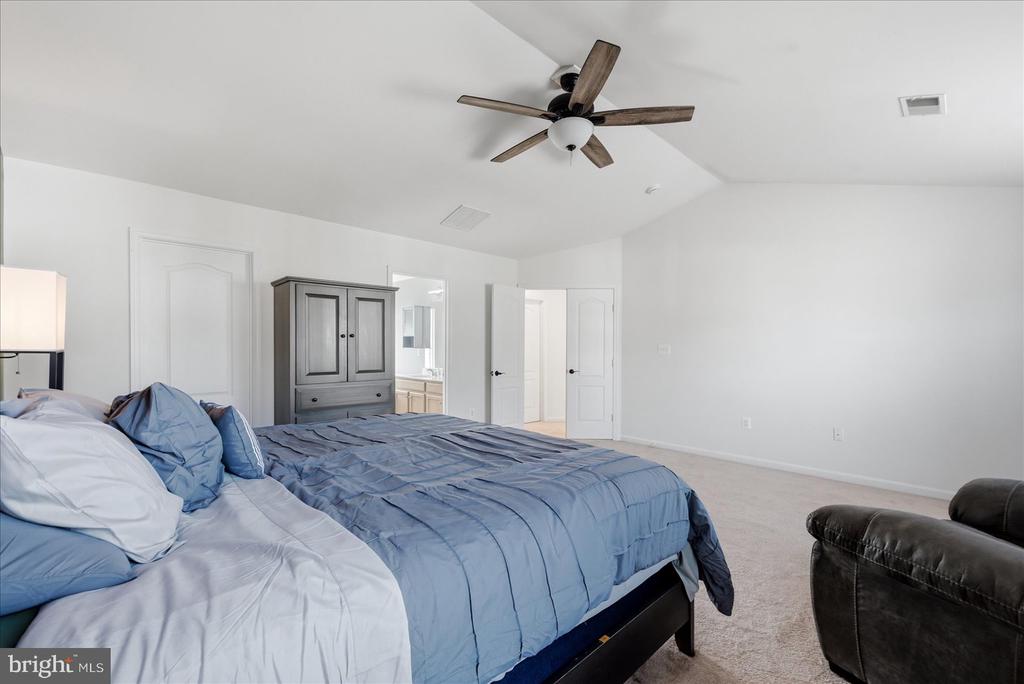 35298 BALMORAL DR, LOCUST GROVE, Virginia 22508, 4 Bedrooms Bedrooms, ,3 BathroomsBathrooms,Residential,35298 BALMORAL DR,VAOR2014544 MLS # VAOR2014544