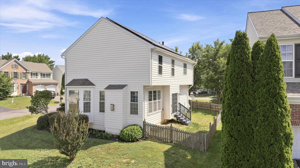 35298 BALMORAL DR, LOCUST GROVE, Virginia 22508, 4 Bedrooms Bedrooms, ,3 BathroomsBathrooms,Residential,35298 BALMORAL DR,VAOR2014544 MLS # VAOR2014544
