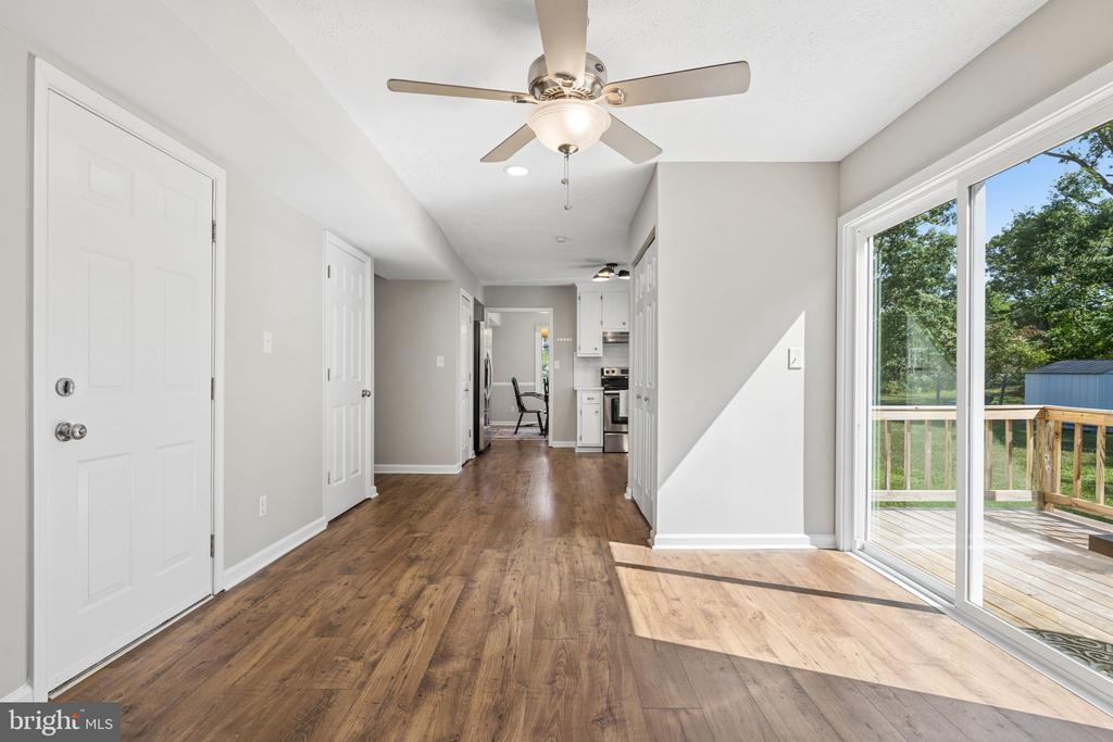 309 GENERAL DR, SPOTSYLVANIA, Virginia 22551, 4 Bedrooms Bedrooms, ,2 BathroomsBathrooms,Residential,309 GENERAL DR,VASP2043564 MLS # VASP2043564