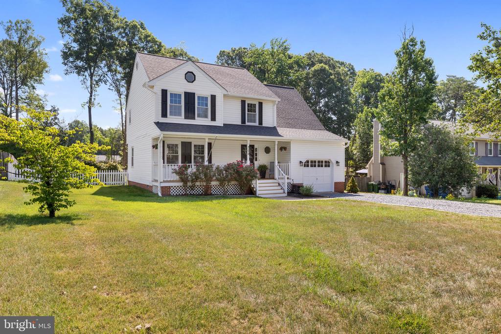 309 GENERAL DR, SPOTSYLVANIA, Virginia 22551, 4 Bedrooms Bedrooms, ,2 BathroomsBathrooms,Residential,309 GENERAL DR,VASP2043564 MLS # VASP2043564
