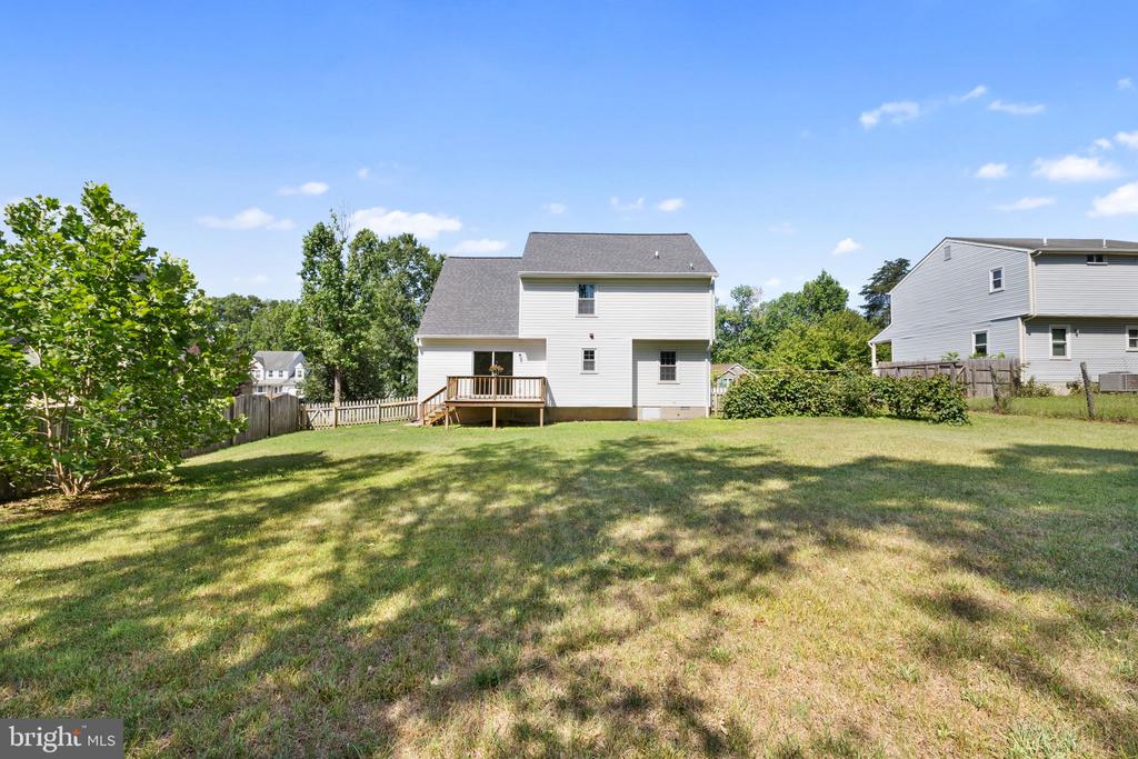 309 GENERAL DR, SPOTSYLVANIA, Virginia 22551, 4 Bedrooms Bedrooms, ,2 BathroomsBathrooms,Residential,309 GENERAL DR,VASP2043564 MLS # VASP2043564