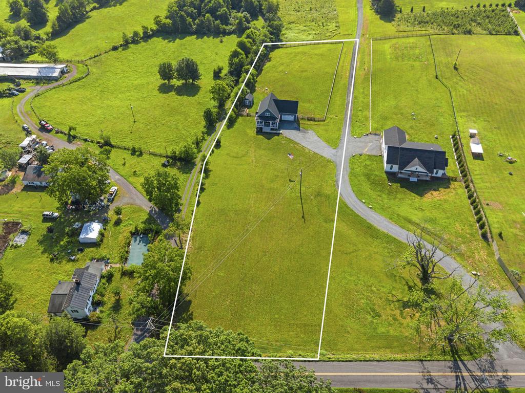 11499 BOBBITT LN, CULPEPER, Virginia 22701, 4 Bedrooms Bedrooms, ,3 BathroomsBathrooms,Residential,11499 BOBBITT LN,VACU2014300 MLS # VACU2014300 11499 BOBBITT LN, CULPEPER, Virginia 22701, 4 Bedrooms Bedrooms, ,3 BathroomsBathrooms,Residential,11499 BOBBITT LN,VACU2014300 MLS # VACU2014300