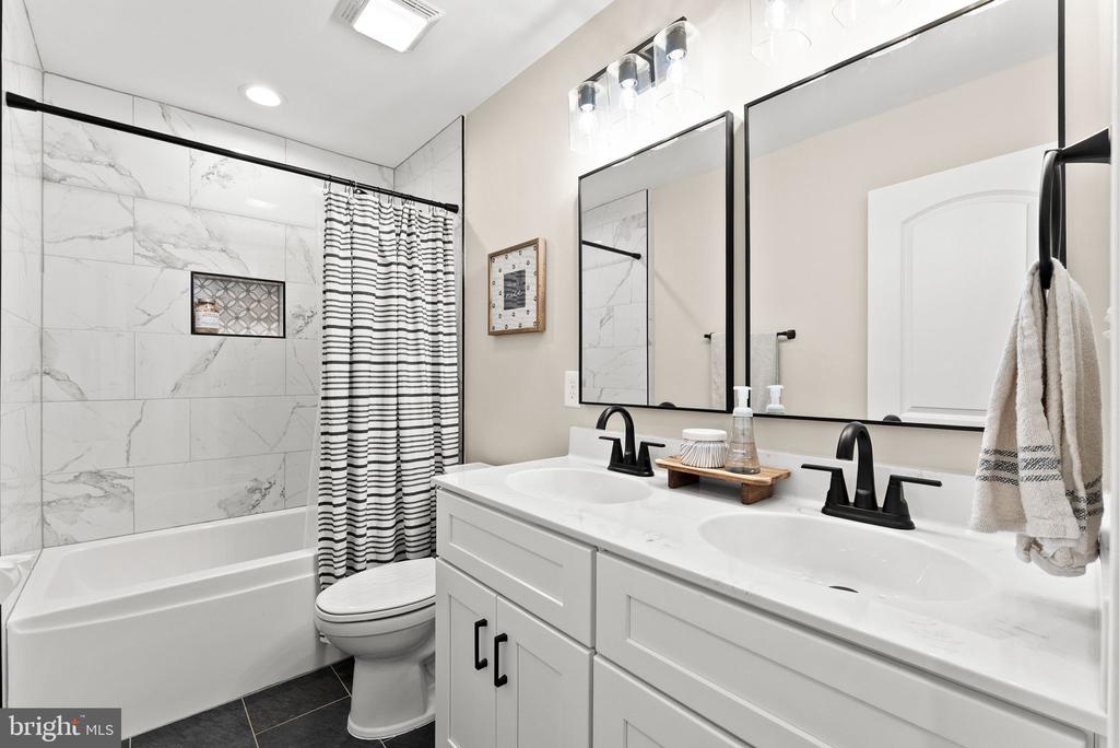 11499 BOBBITT LN, CULPEPER, Virginia 22701, 4 Bedrooms Bedrooms, ,3 BathroomsBathrooms,Residential,11499 BOBBITT LN,VACU2014300 MLS # VACU2014300 11499 BOBBITT LN, CULPEPER, Virginia 22701, 4 Bedrooms Bedrooms, ,3 BathroomsBathrooms,Residential,11499 BOBBITT LN,VACU2014300 MLS # VACU2014300
