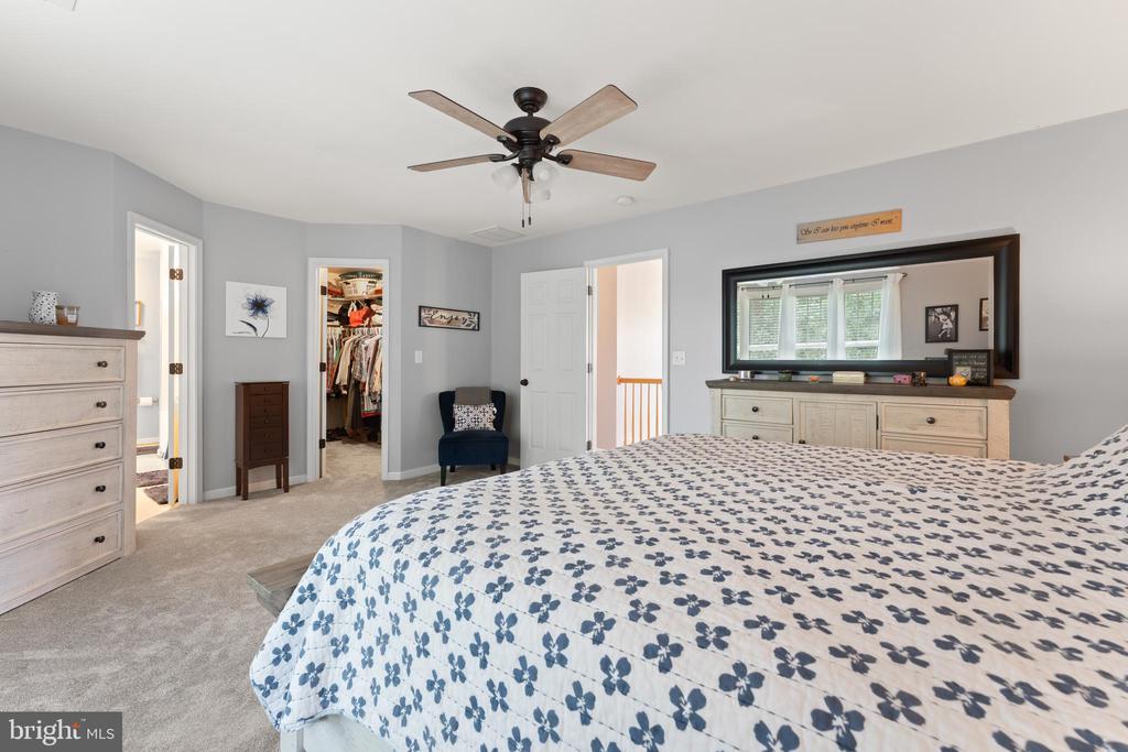 9901 ASHMEADE CT, FREDERICKSBURG, Virginia 22407, 5 Bedrooms Bedrooms, ,3 BathroomsBathrooms,Residential,FOX POINT HOA,9901 ASHMEADE CT,VASP2043566 MLS # VASP2043566 9901 ASHMEADE CT, FREDERICKSBURG, Virginia 22407, 5 Bedrooms Bedrooms, ,3 BathroomsBathrooms,Residential,FOX POINT HOA,9901 ASHMEADE CT,VASP2043566 MLS # VASP2043566