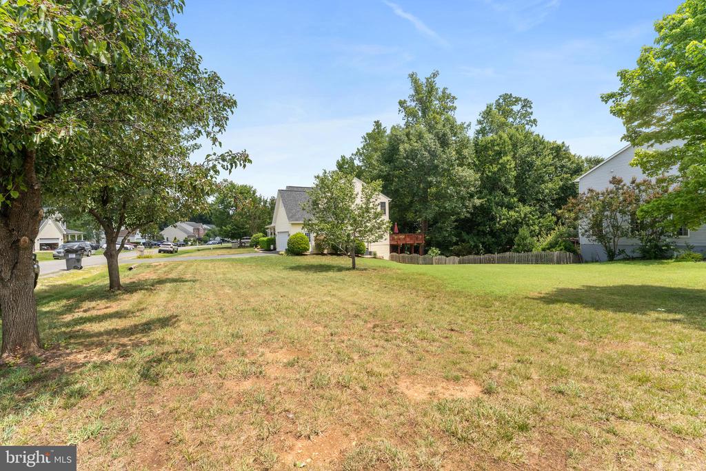 9901 ASHMEADE CT, FREDERICKSBURG, Virginia 22407, 5 Bedrooms Bedrooms, ,3 BathroomsBathrooms,Residential,FOX POINT HOA,9901 ASHMEADE CT,VASP2043566 MLS # VASP2043566 9901 ASHMEADE CT, FREDERICKSBURG, Virginia 22407, 5 Bedrooms Bedrooms, ,3 BathroomsBathrooms,Residential,FOX POINT HOA,9901 ASHMEADE CT,VASP2043566 MLS # VASP2043566
