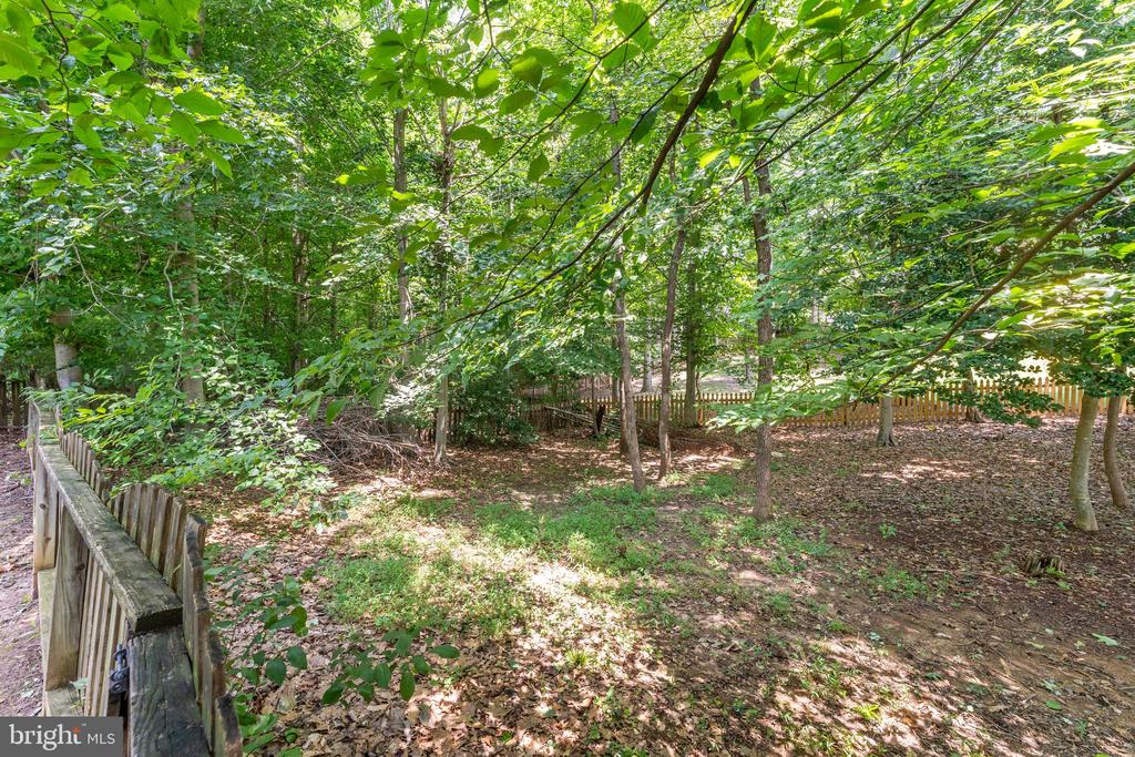 9901 ASHMEADE CT, FREDERICKSBURG, Virginia 22407, 5 Bedrooms Bedrooms, ,3 BathroomsBathrooms,Residential,FOX POINT HOA,9901 ASHMEADE CT,VASP2043566 MLS # VASP2043566 9901 ASHMEADE CT, FREDERICKSBURG, Virginia 22407, 5 Bedrooms Bedrooms, ,3 BathroomsBathrooms,Residential,FOX POINT HOA,9901 ASHMEADE CT,VASP2043566 MLS # VASP2043566