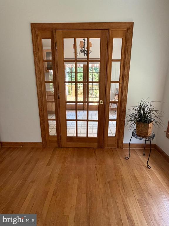 7386 STUART, WARRENTON, Virginia 20187, 5 Bedrooms Bedrooms, ,3 BathroomsBathrooms,Residential,7386 STUART,VAFQ2022744 MLS # VAFQ2022744 7386 STUART, WARRENTON, Virginia 20187, 5 Bedrooms Bedrooms, ,3 BathroomsBathrooms,Residential,7386 STUART,VAFQ2022744 MLS # VAFQ2022744