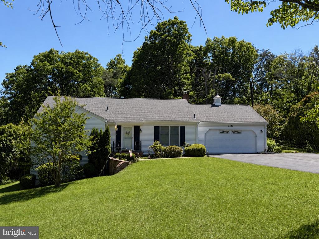7386 STUART, WARRENTON, Virginia 20187, 5 Bedrooms Bedrooms, ,3 BathroomsBathrooms,Residential,7386 STUART,VAFQ2022744 MLS # VAFQ2022744 7386 STUART, WARRENTON, Virginia 20187, 5 Bedrooms Bedrooms, ,3 BathroomsBathrooms,Residential,7386 STUART,VAFQ2022744 MLS # VAFQ2022744